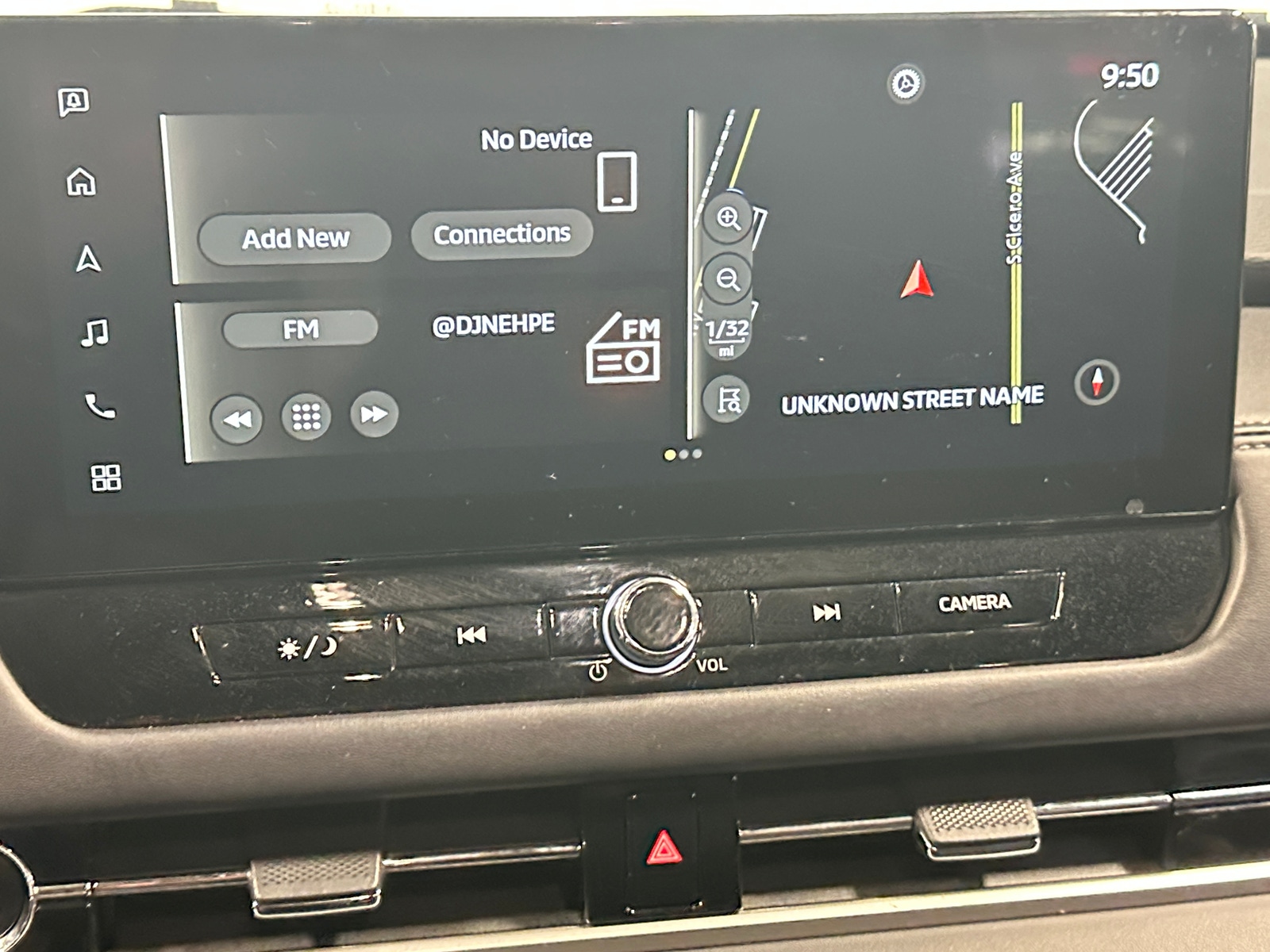 Thumbnail: 2025 Mitsubishi Outlander - 3