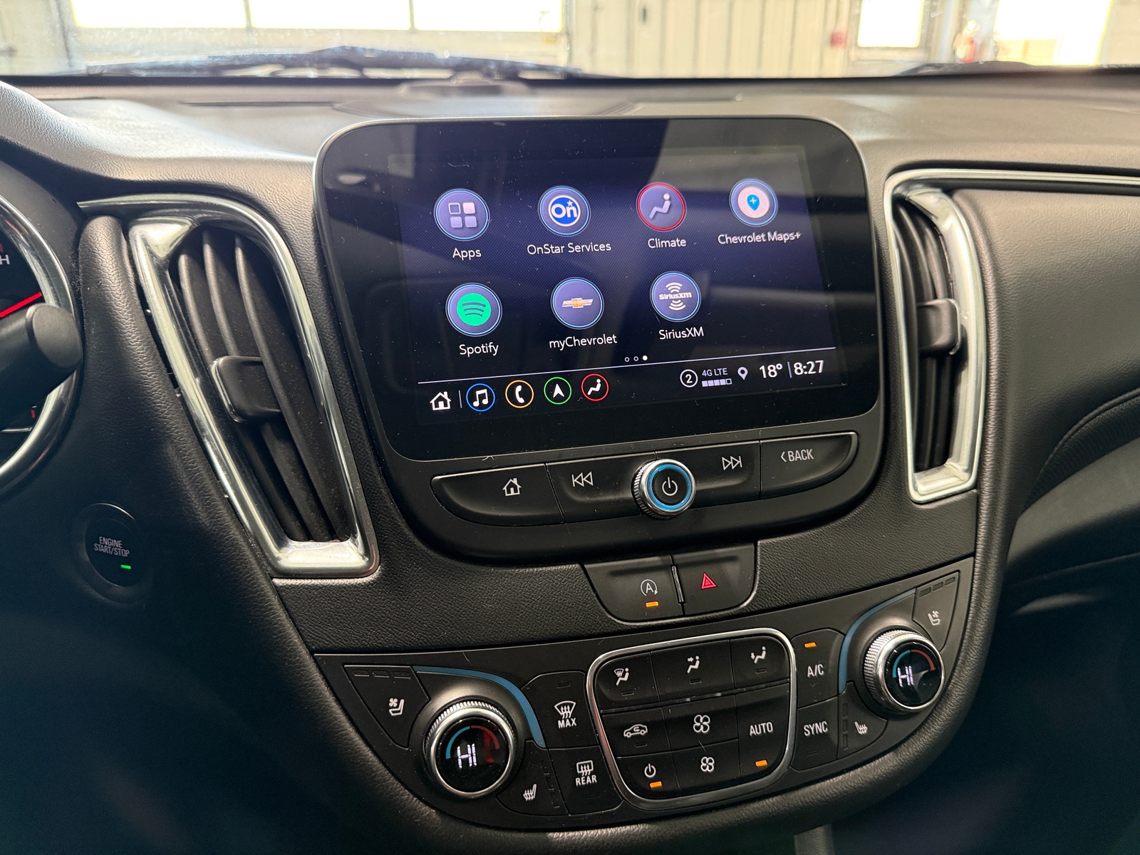 Thumbnail: 2024 Chevrolet Malibu - 3