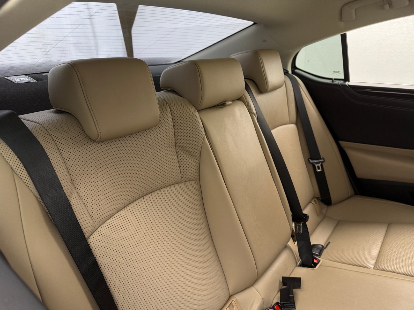 Thumbnail: 2021 Lexus ES - 5