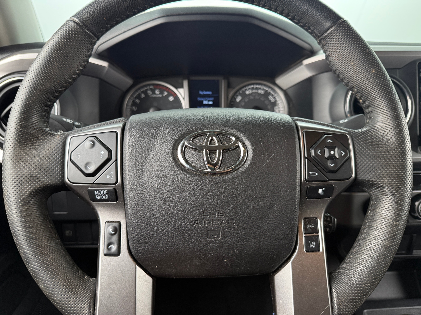 Thumbnail: 2022 Toyota Tacoma - 5