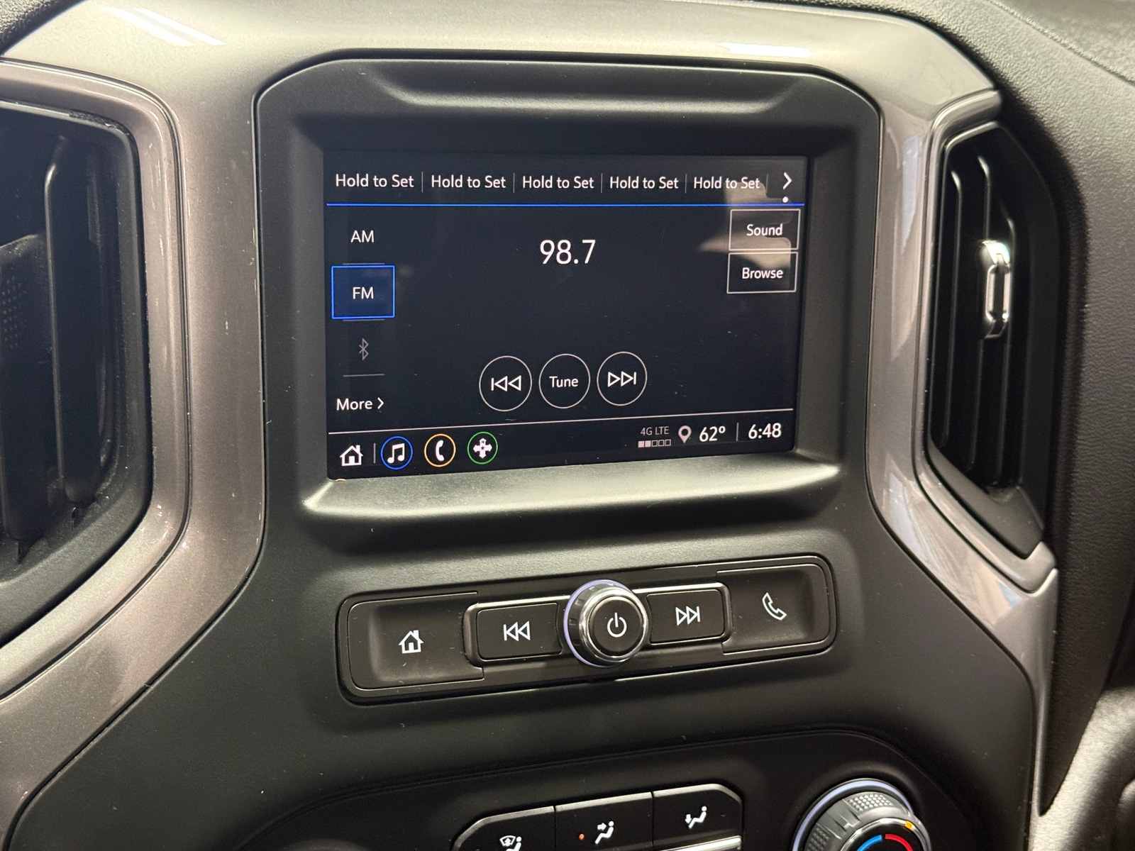 Thumbnail: 2024 Chevrolet Silverado 2500 - 4