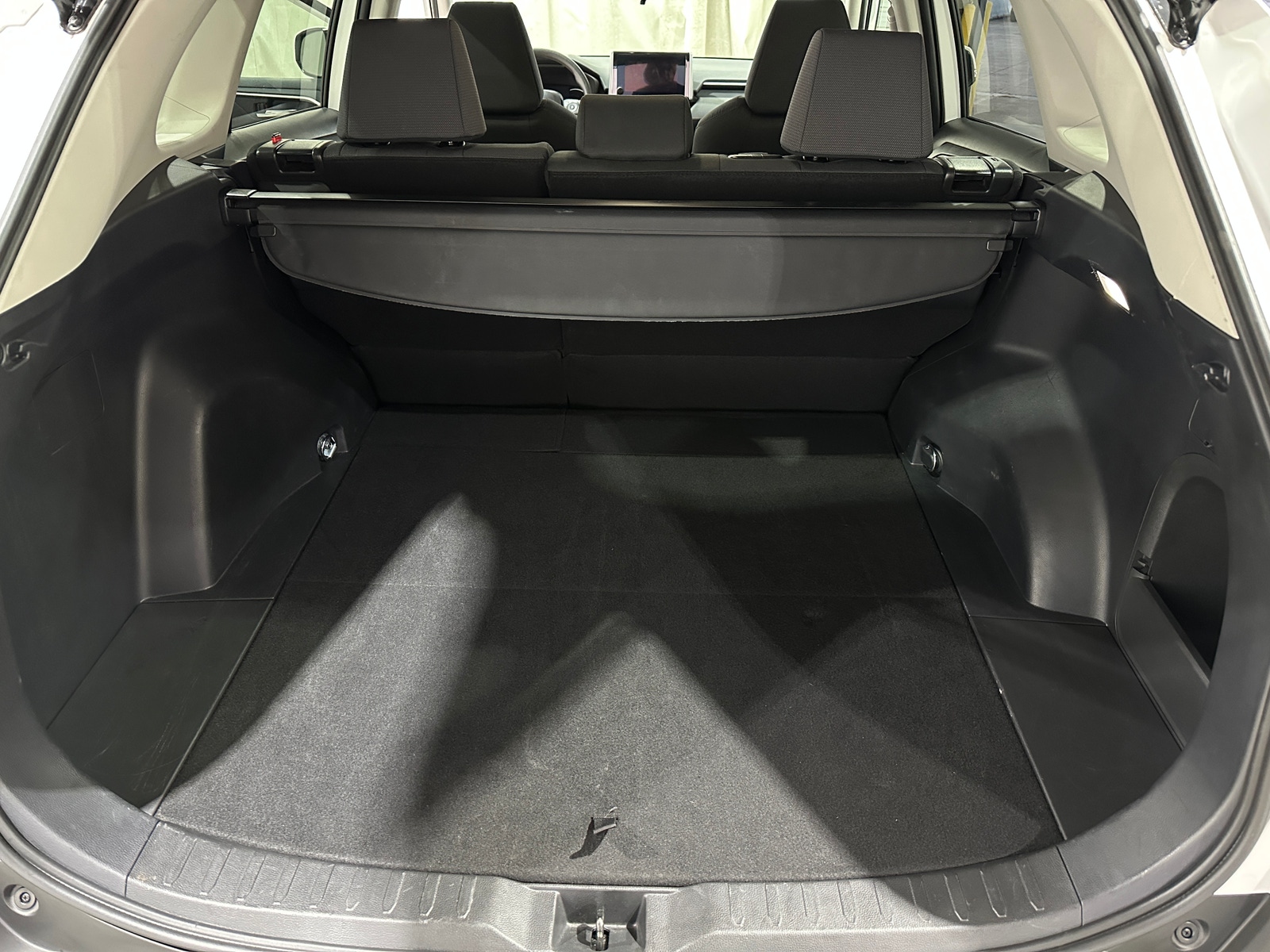 Thumbnail: 2025 Toyota RAV4 - 7