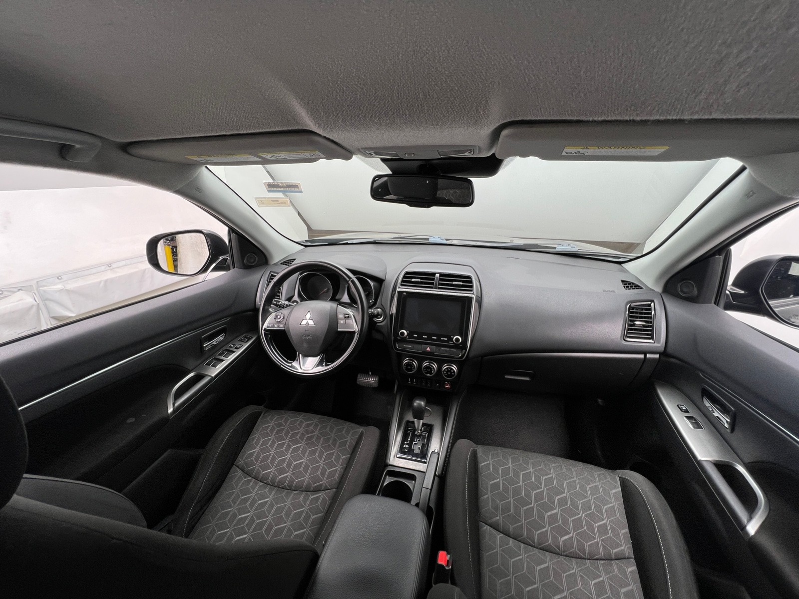 Thumbnail: 2021 Mitsubishi Outlander Sport - 3