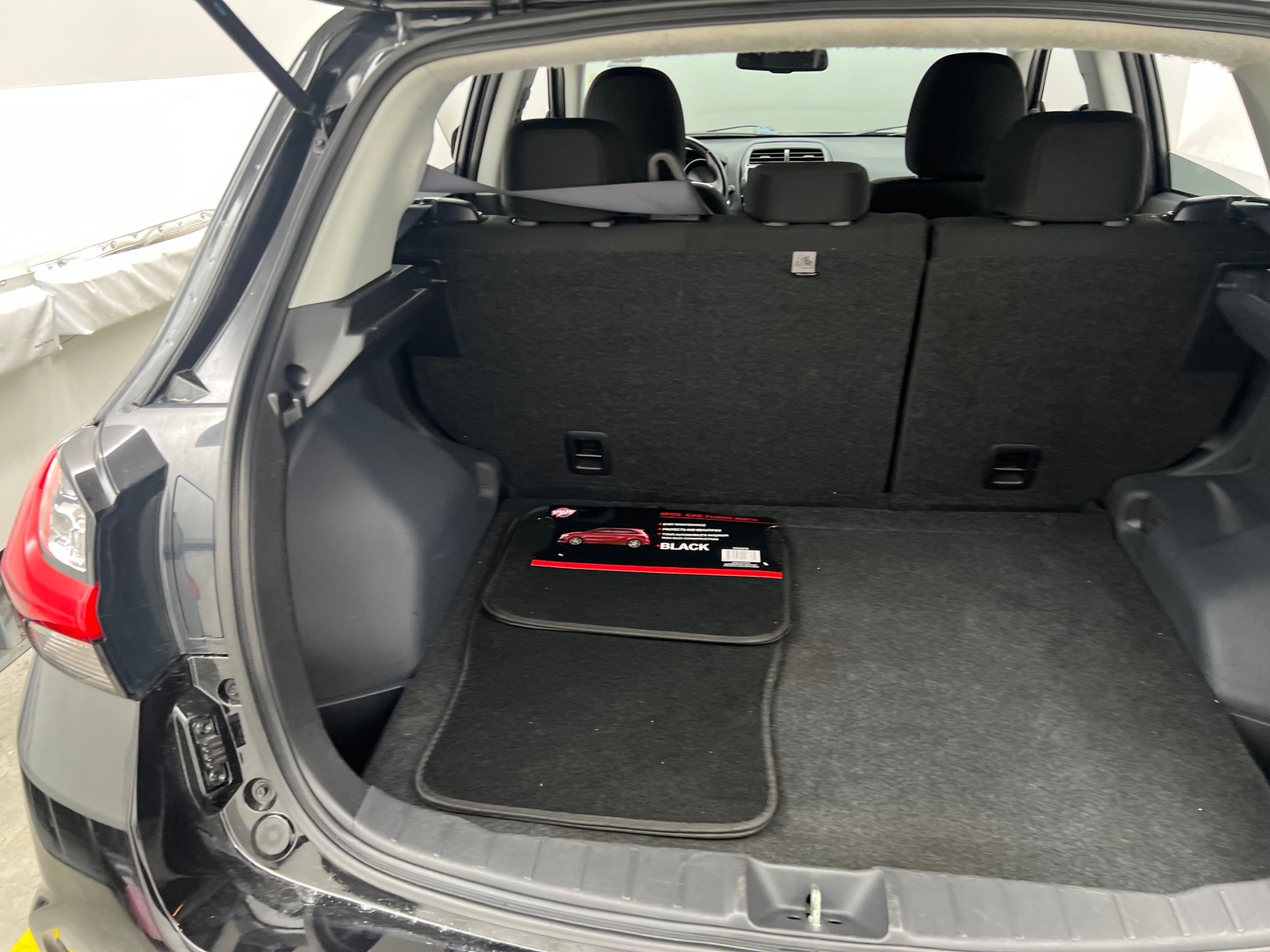 Thumbnail: 2021 Mitsubishi Outlander Sport - 7