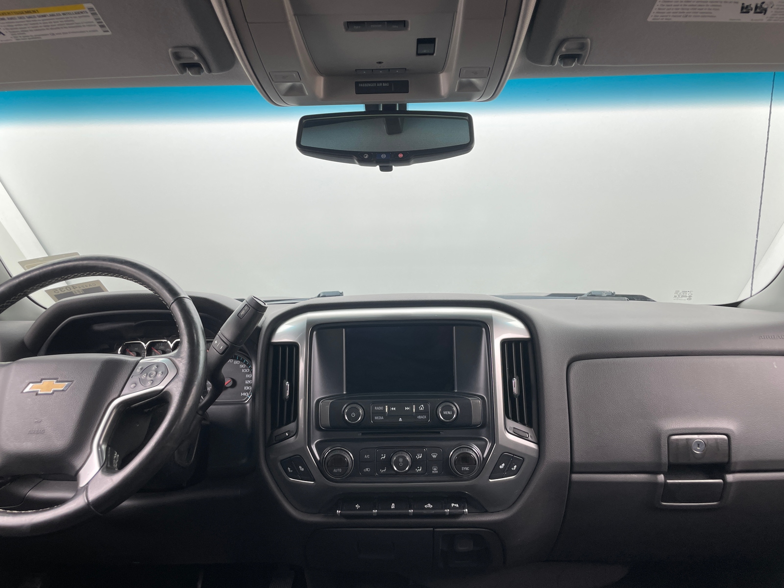 Thumbnail: 2016 Chevrolet Silverado 1500 - 3