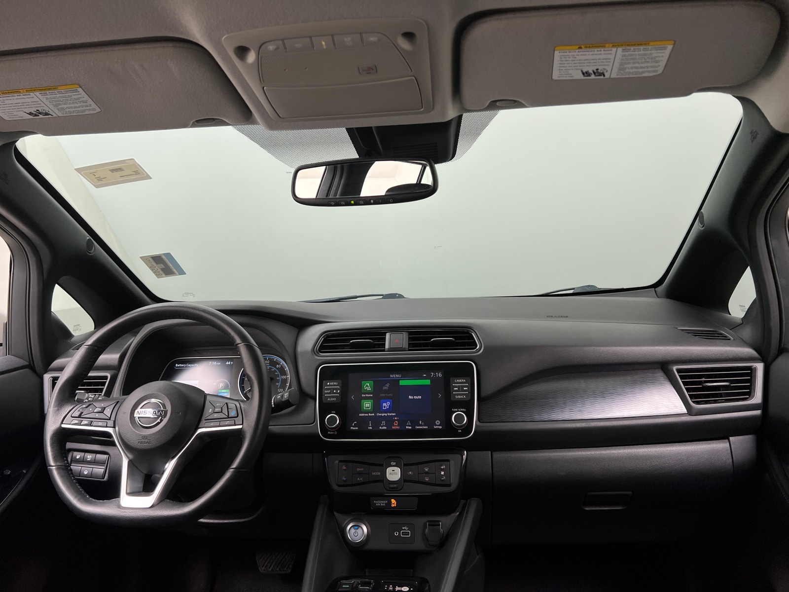 Thumbnail: 2019 Nissan Leaf - 3