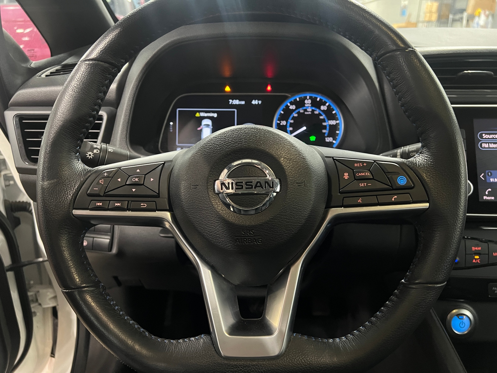 Thumbnail: 2019 Nissan Leaf - 5