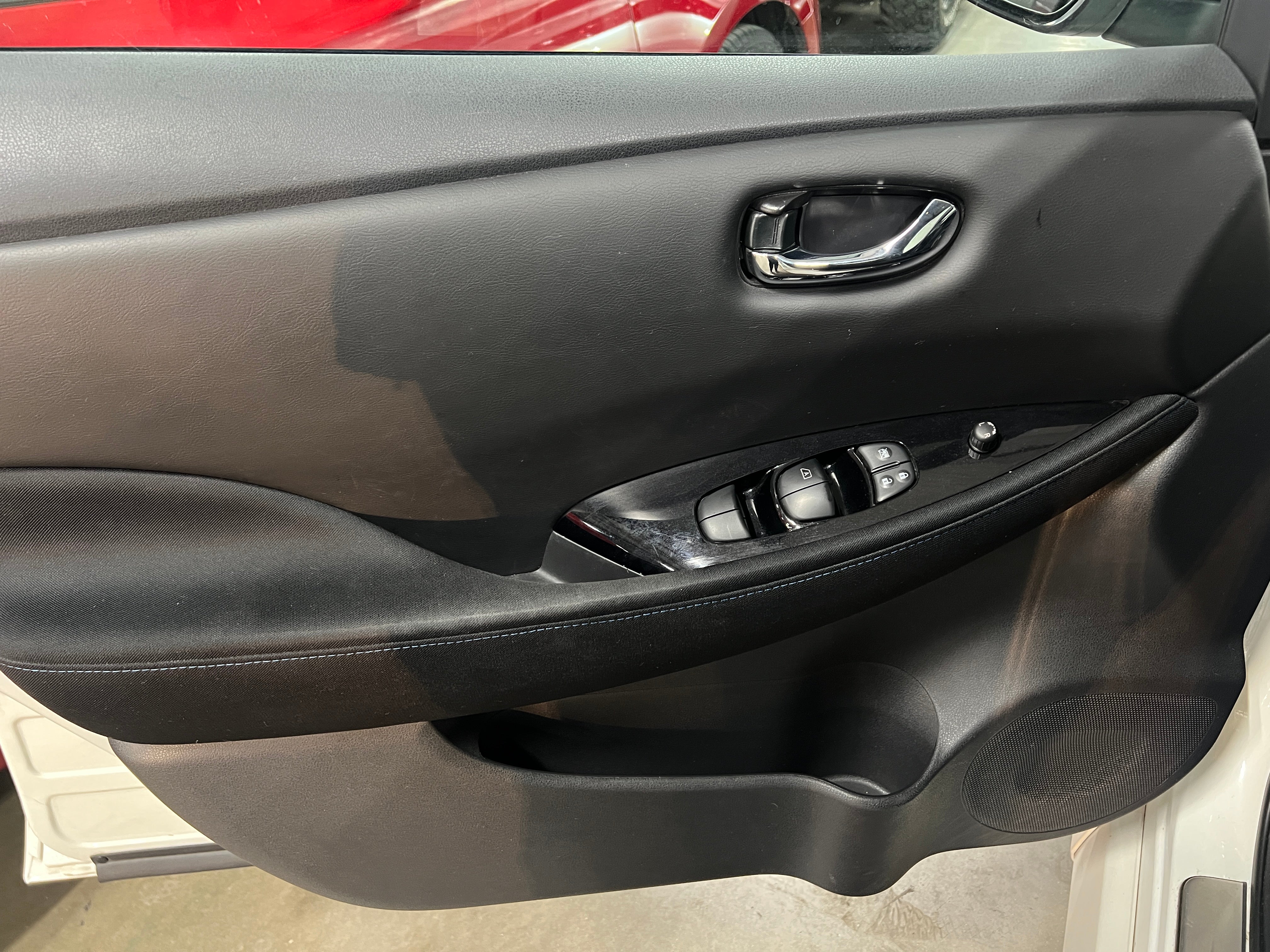 Used 2019 Nissan Leaf SV Plus with VIN 1N4BZ1CP6KC318600 for sale in Auburn, WA