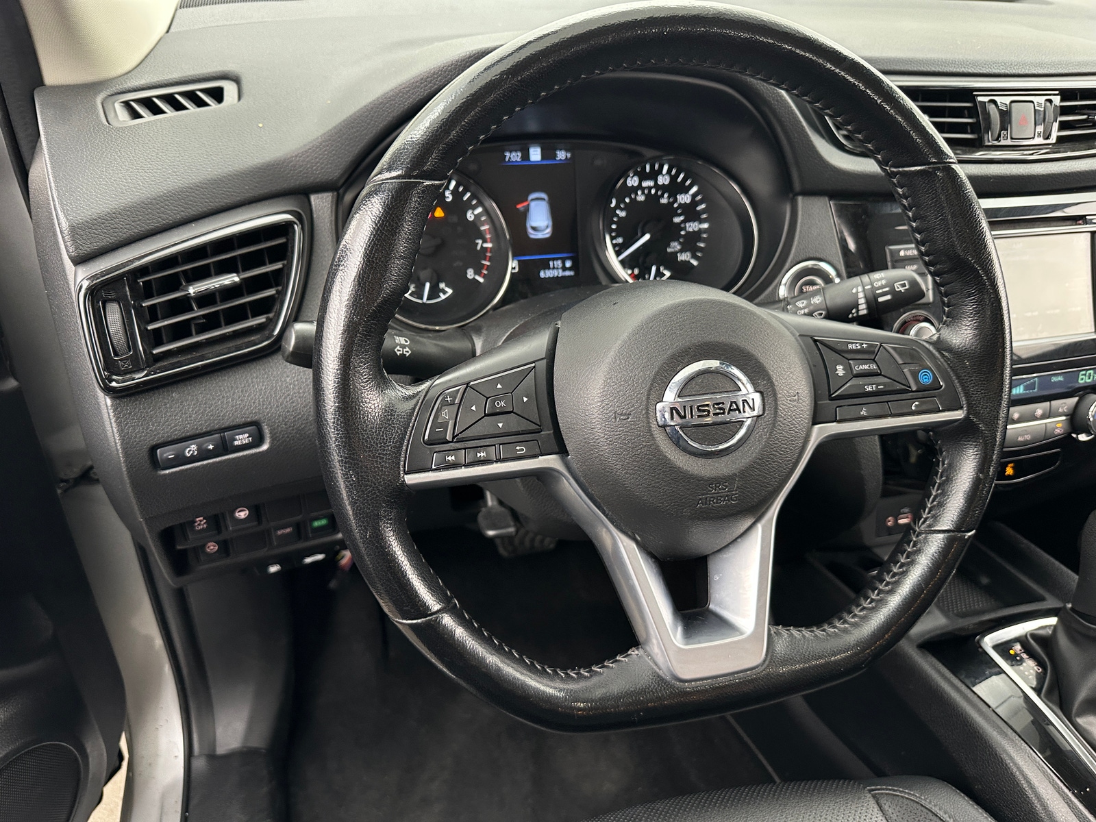 Thumbnail: 2022 Nissan Rogue Sport - 4