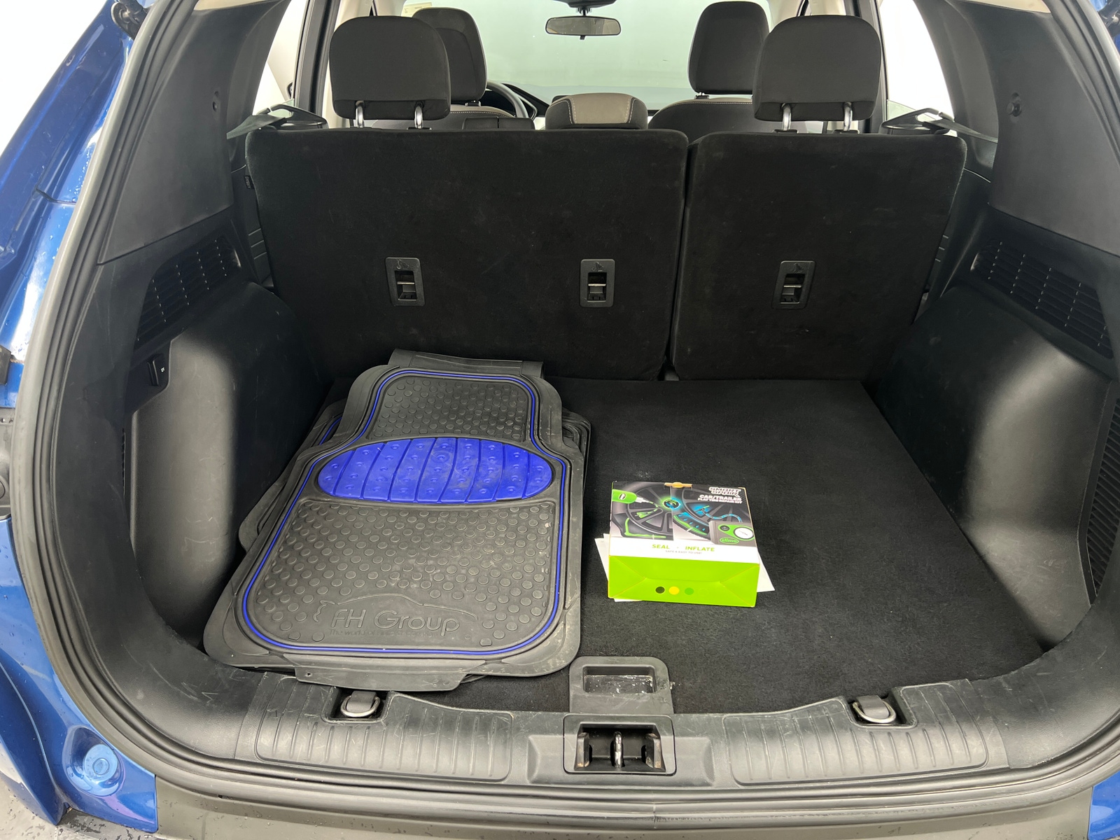 Thumbnail: 2022 Ford Escape - 7