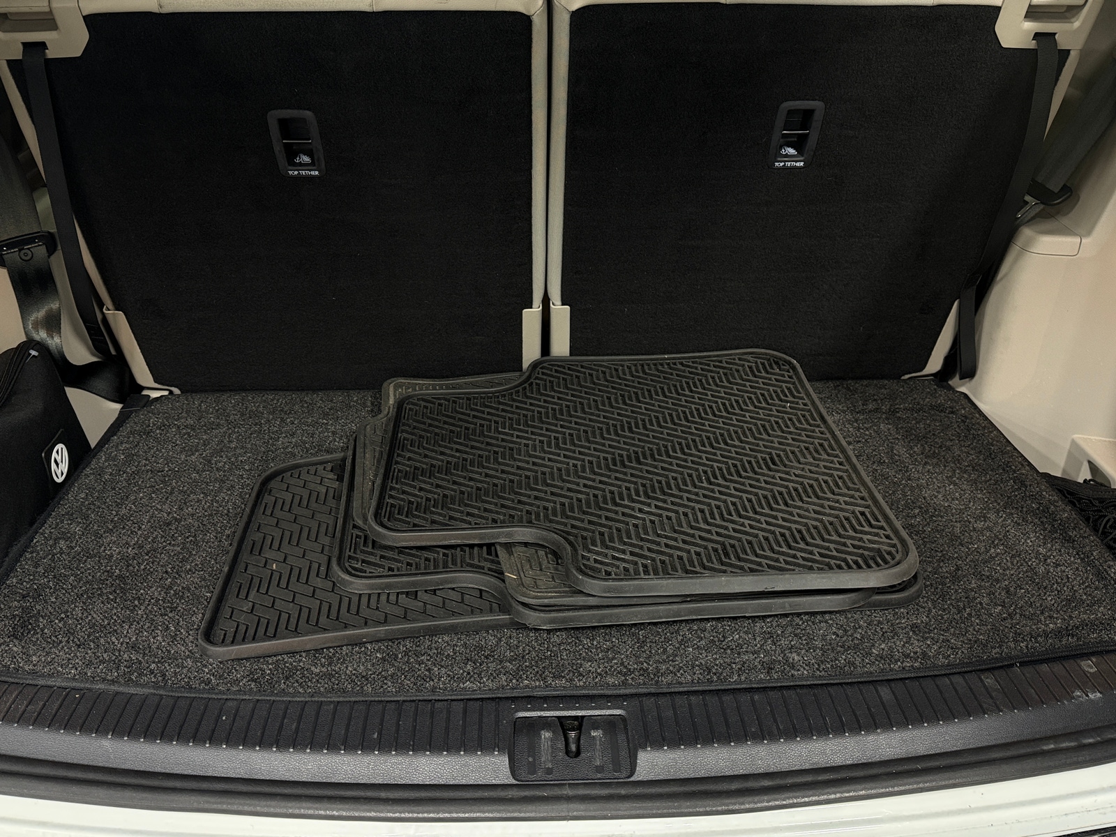 Thumbnail: 2018 Volkswagen Atlas - 6