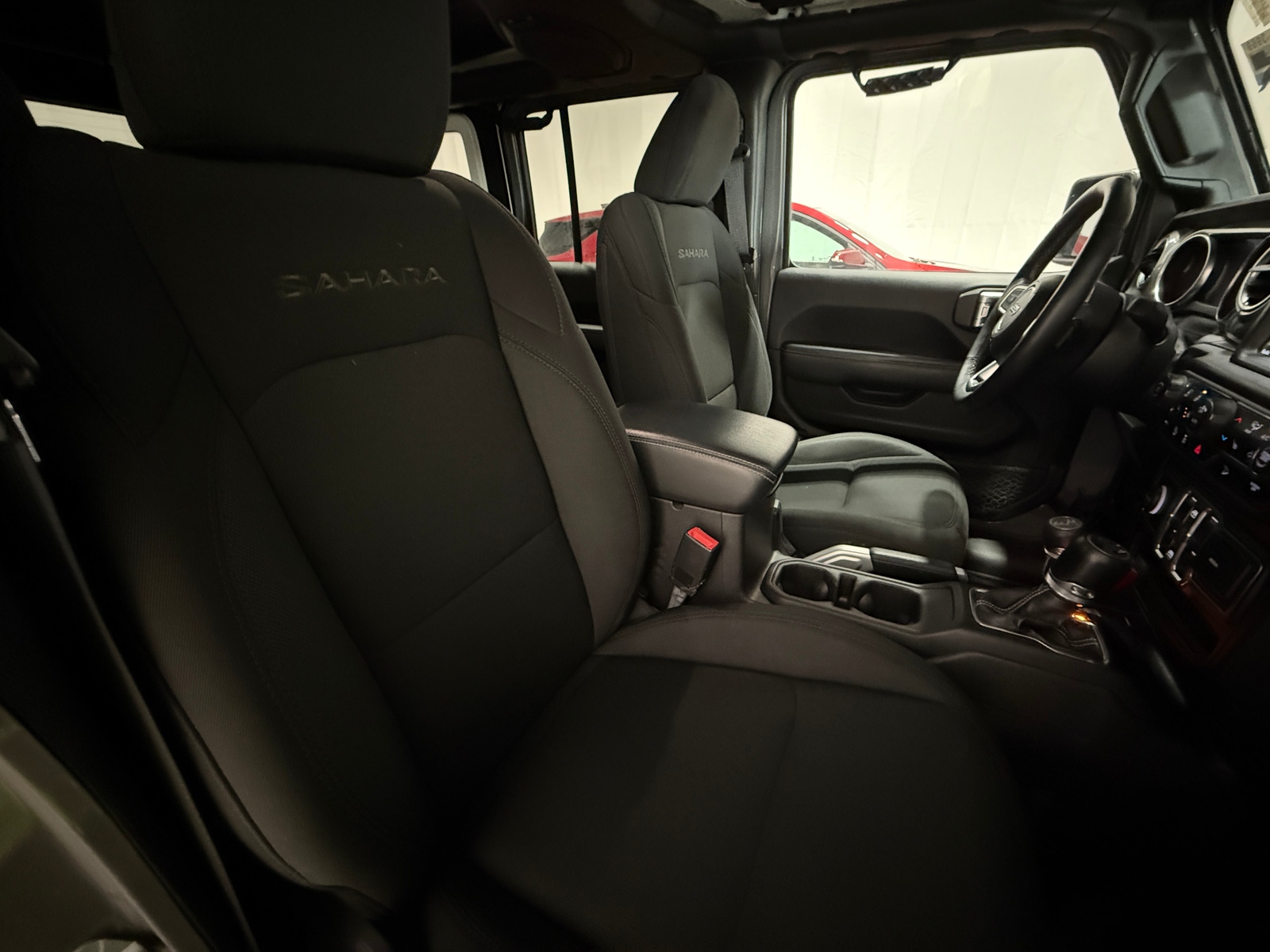 Thumbnail: 2018 Jeep Wrangler - 2