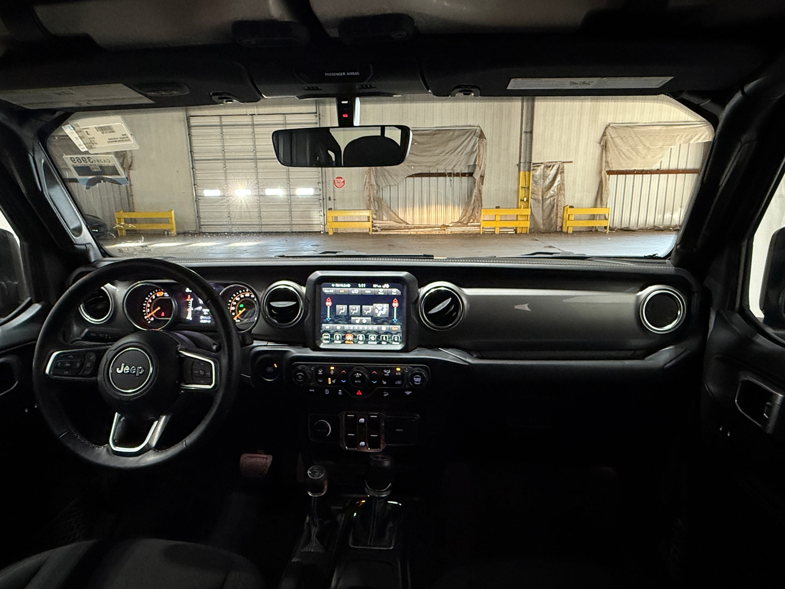 Thumbnail: 2018 Jeep Wrangler - 3