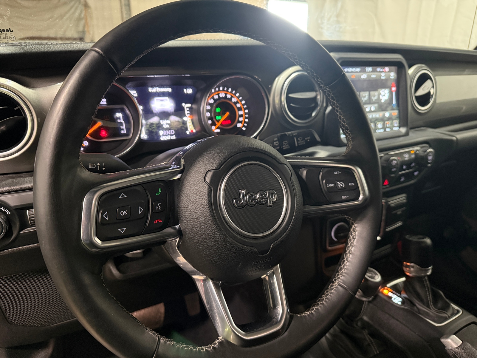 Thumbnail: 2018 Jeep Wrangler - 5