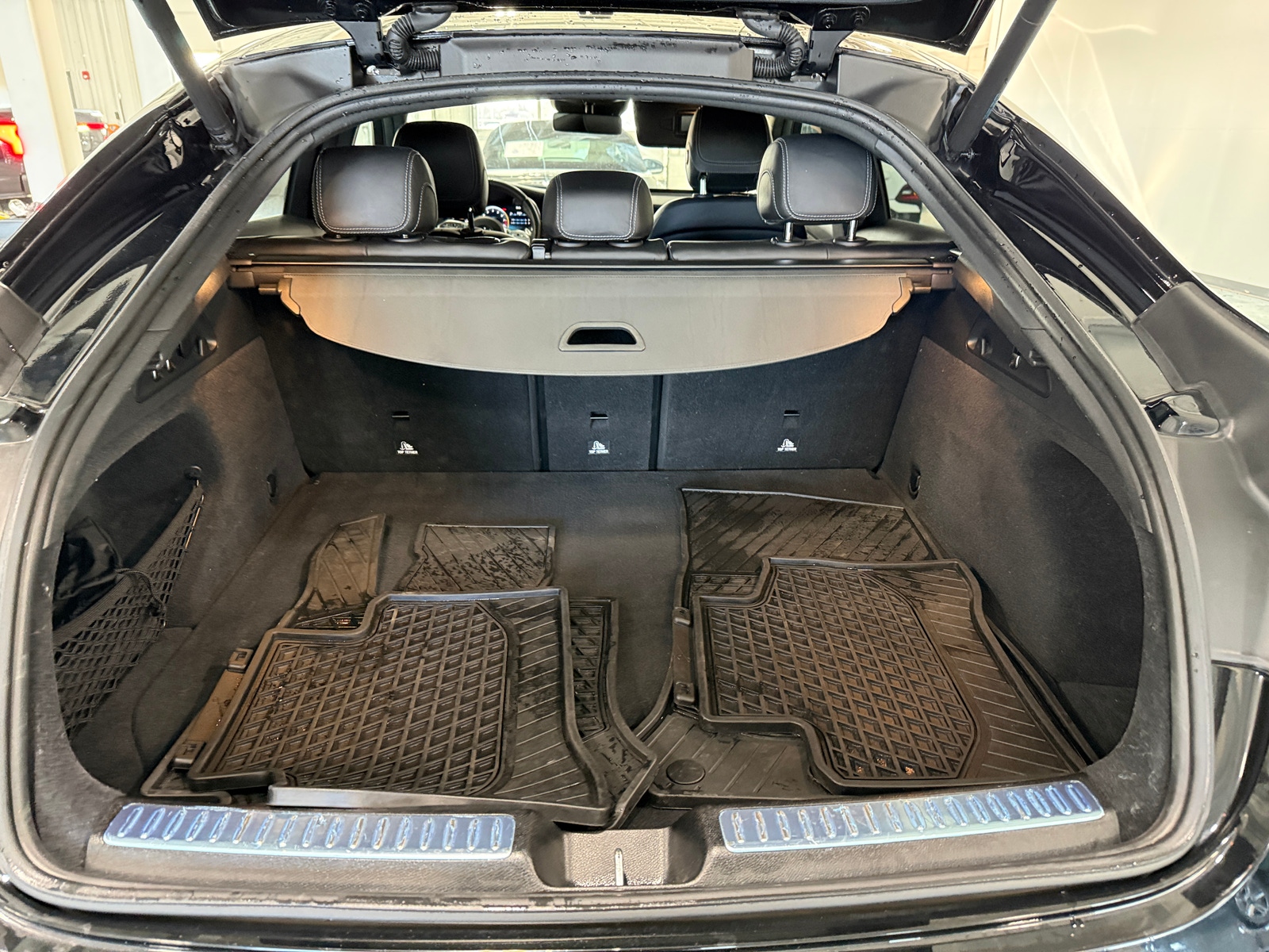 Thumbnail: 2020 Mercedes-Benz GLC - 6