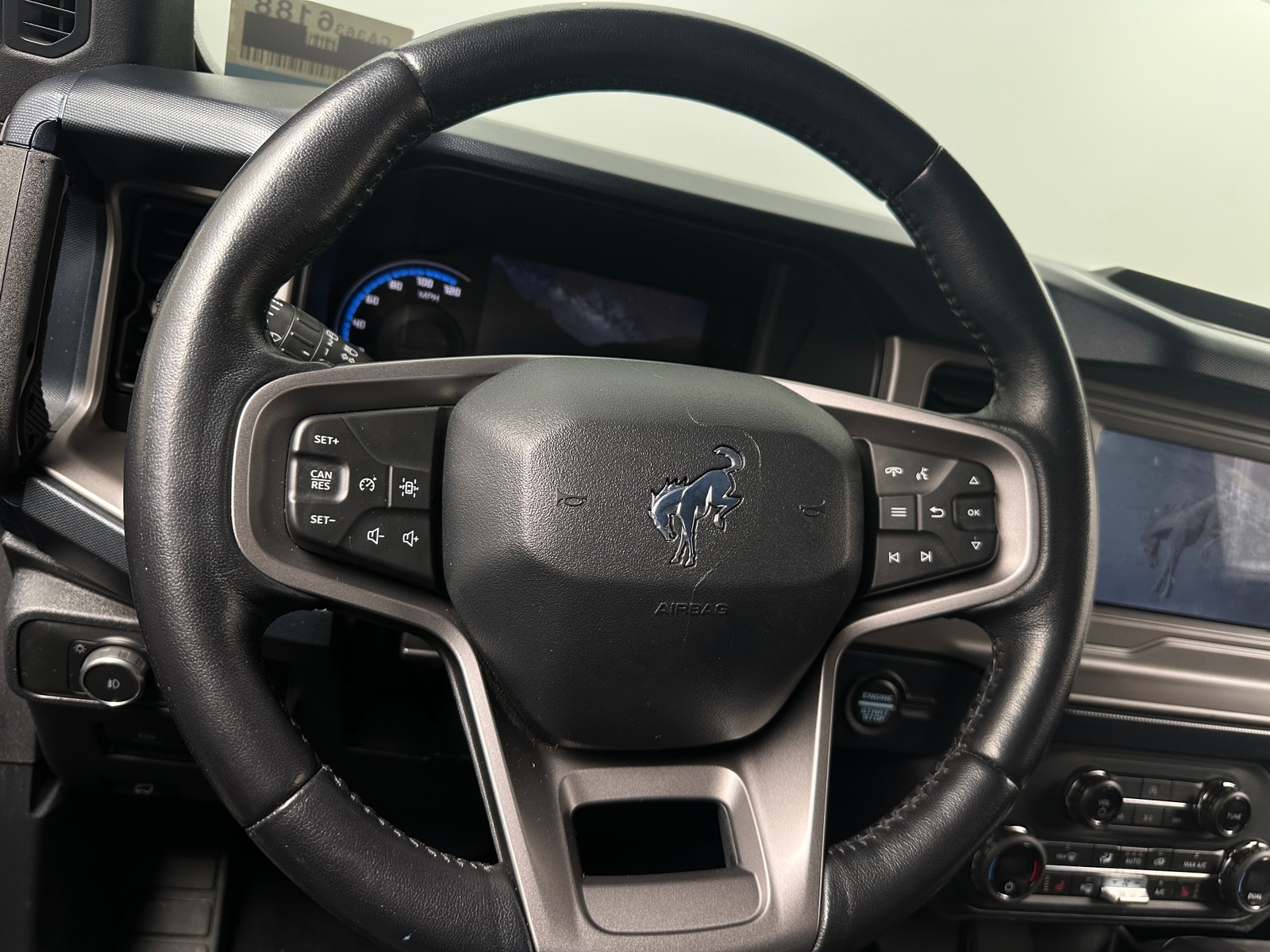 Thumbnail: 2021 Ford Bronco - 5