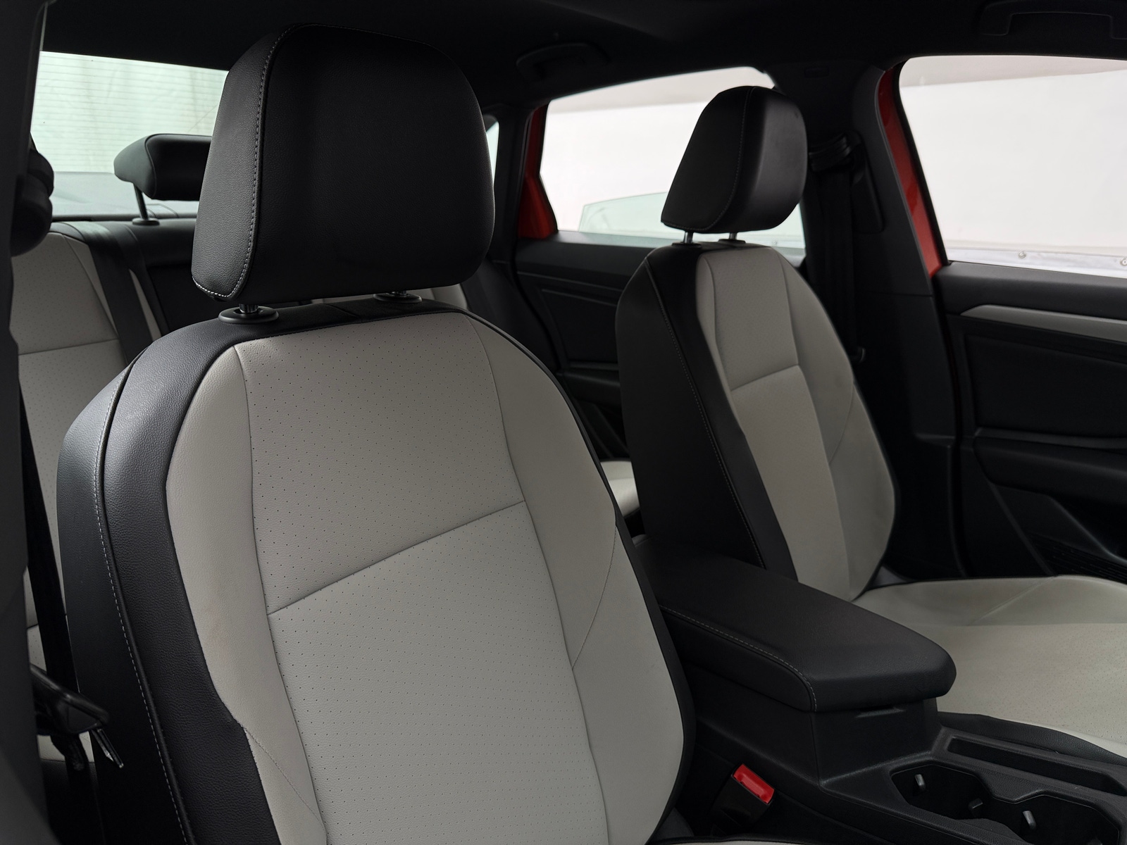 Thumbnail: 2021 Volkswagen Jetta - 2