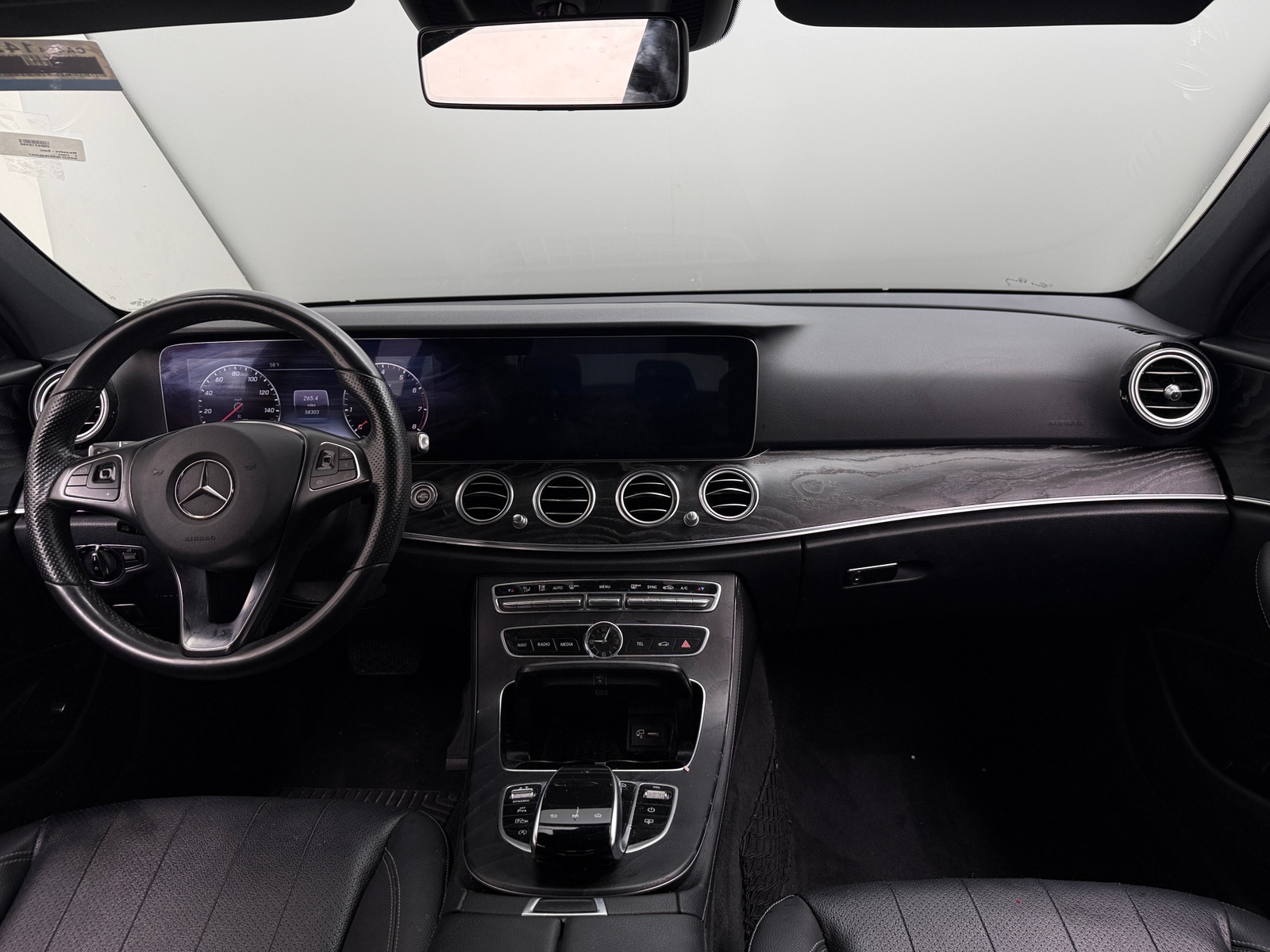 Thumbnail: 2018 Mercedes-Benz E-Class - 2