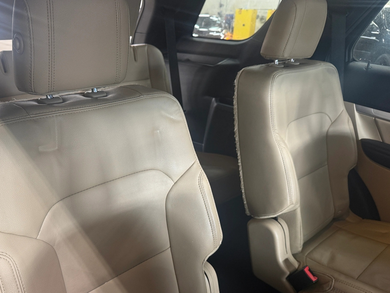 Thumbnail: 2016 Ford Explorer - 5