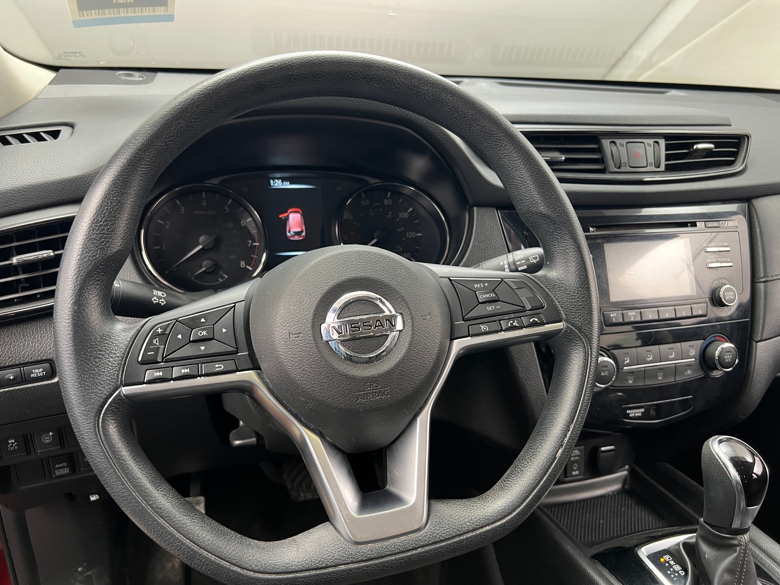 Thumbnail: 2017 Nissan Rogue - 5