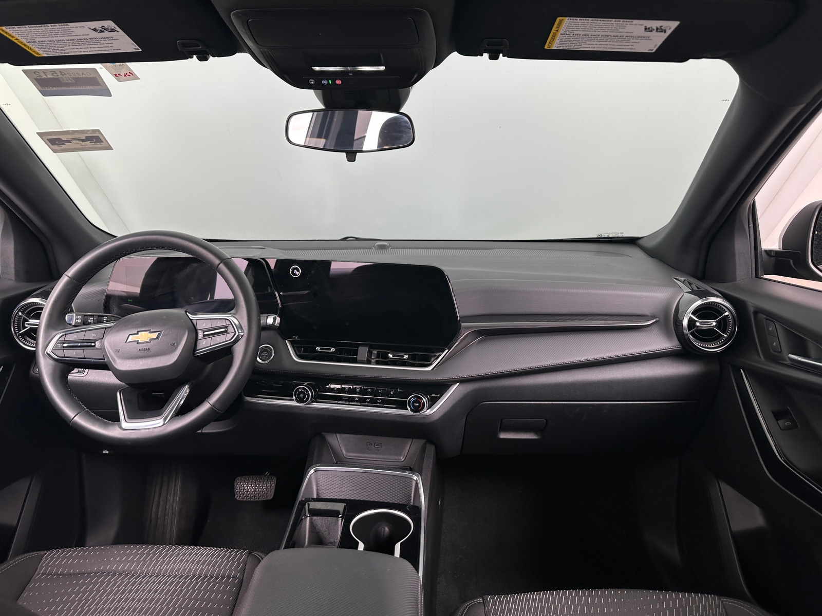 Thumbnail: 2025 Chevrolet Equinox - 3