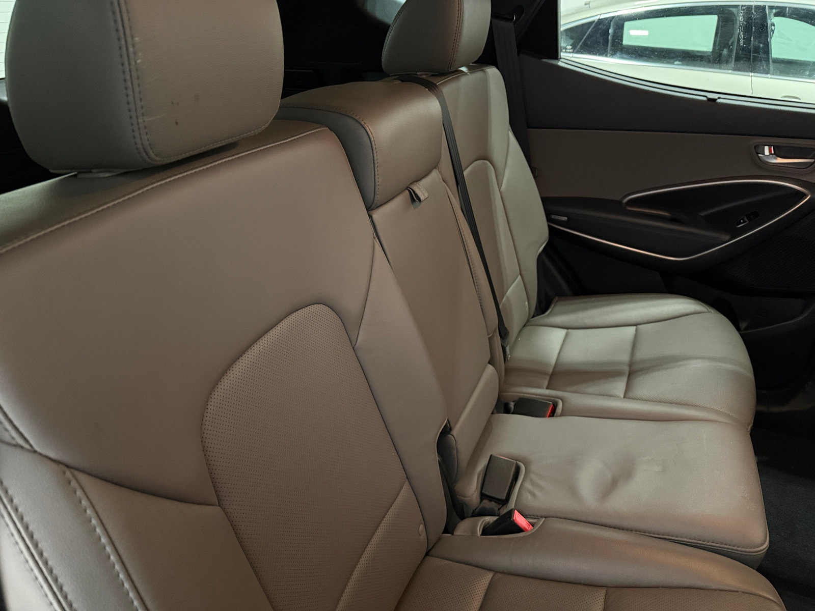 Thumbnail: 2017 Hyundai Santa Fe - 5