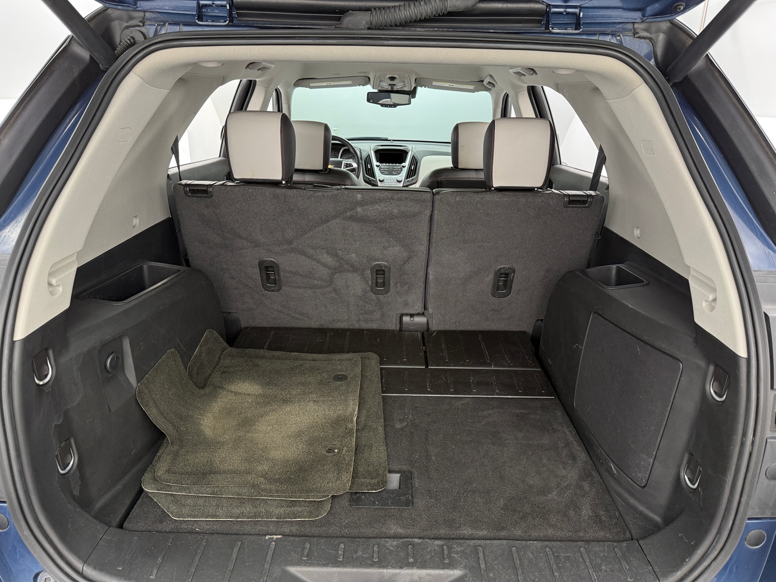 Thumbnail: 2017 Chevrolet Equinox - 6