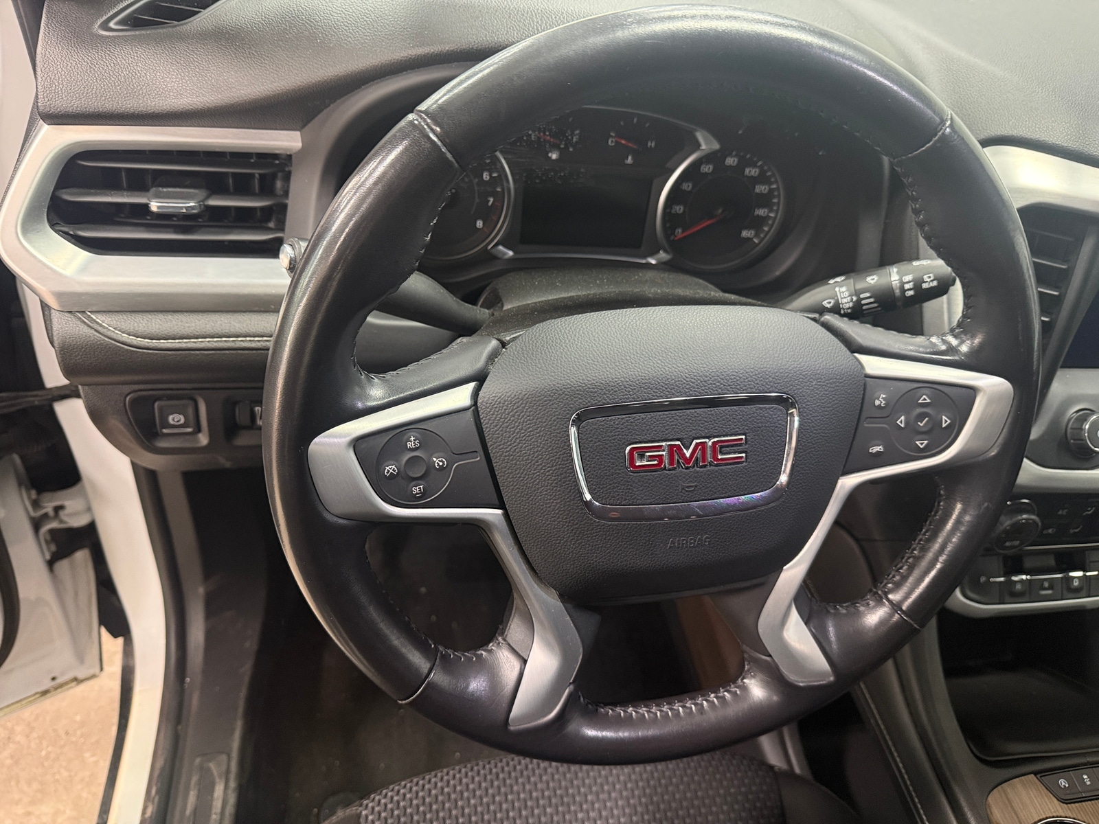 Thumbnail: 2020 GMC Acadia - 5