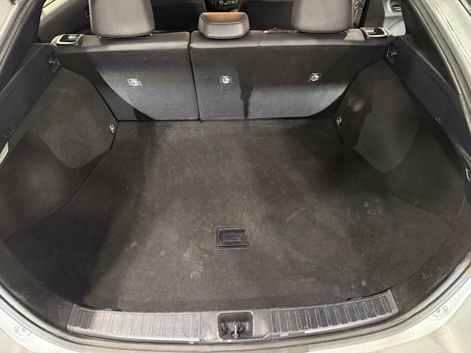 Thumbnail: 2016 Toyota Prius - 7