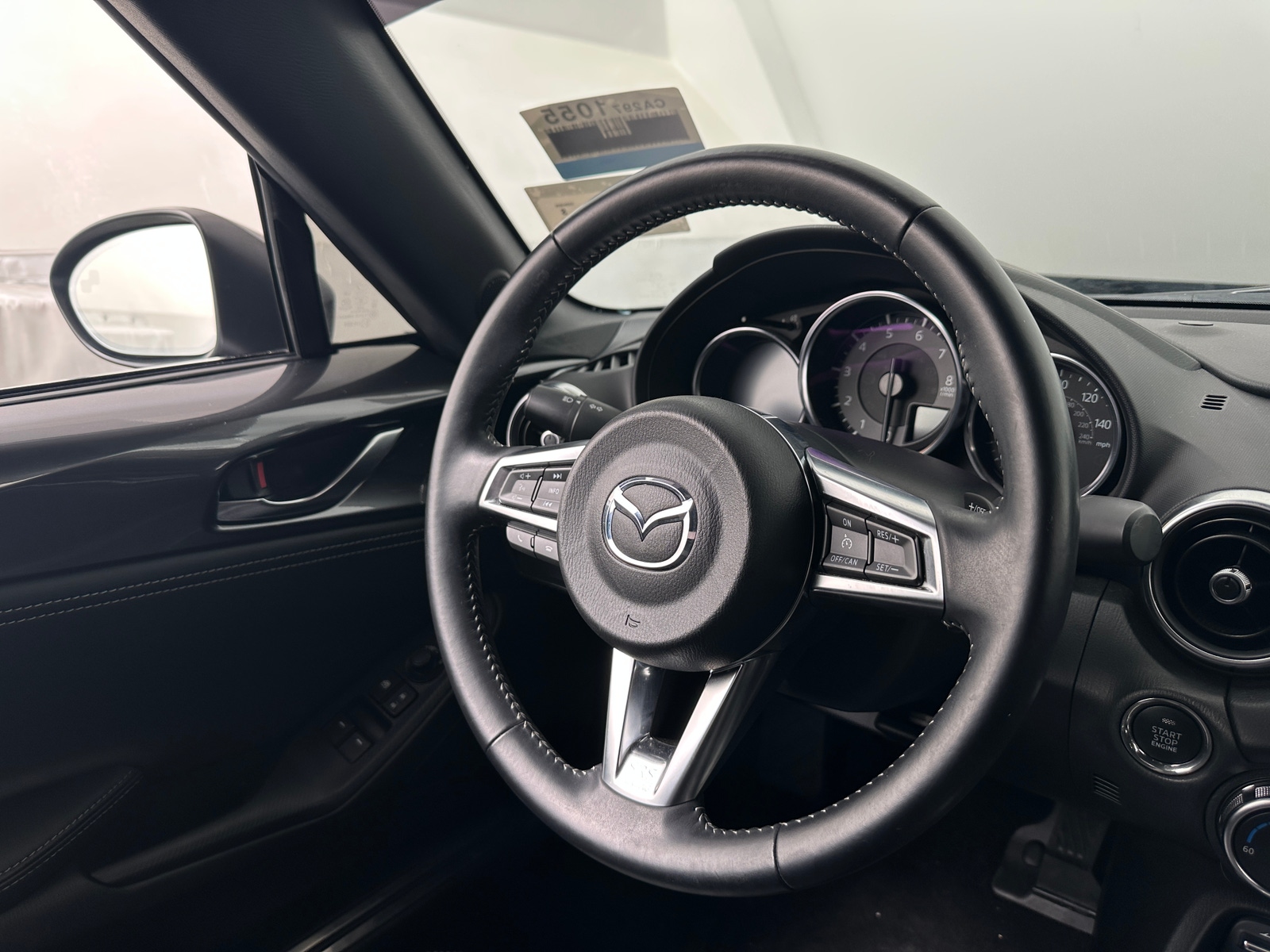 Thumbnail: 2023 Mazda MX-5 Miata - 4