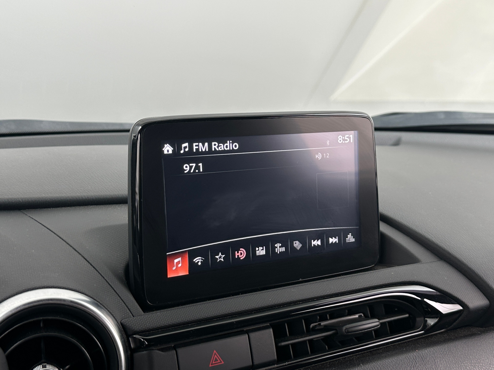 Thumbnail: 2023 Mazda MX-5 Miata - 3