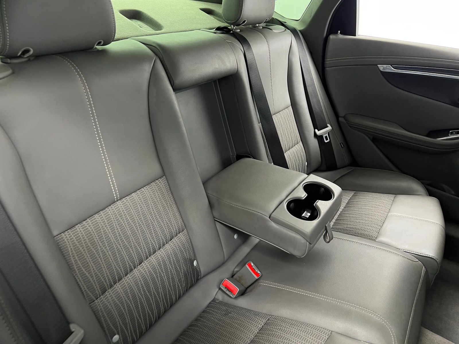 Thumbnail: 2018 Chevrolet Impala - 6