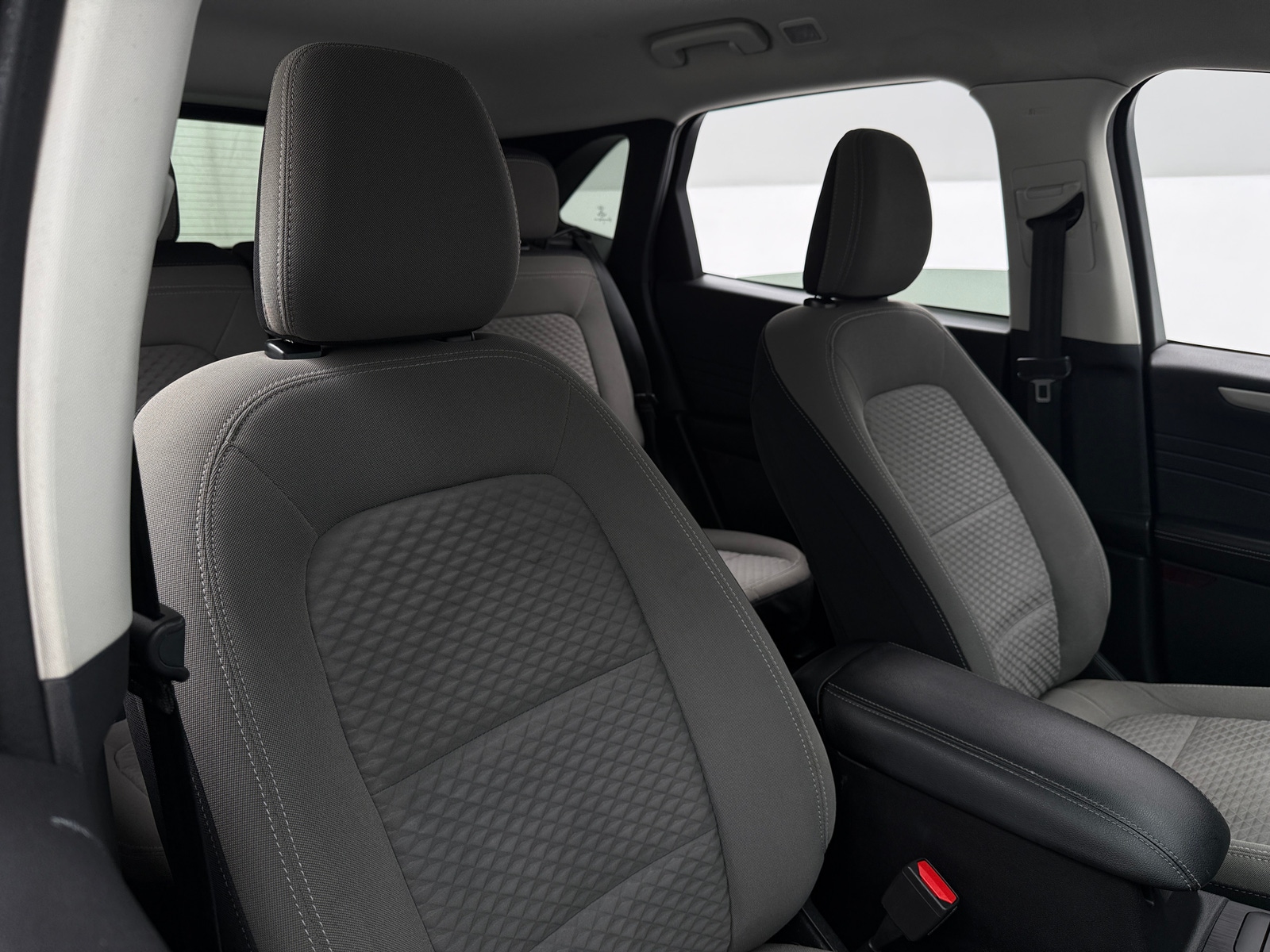 Thumbnail: 2021 Ford Escape - 2