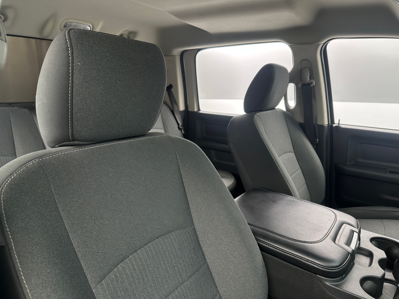 Thumbnail: 2022 RAM 1500 Classic - 2