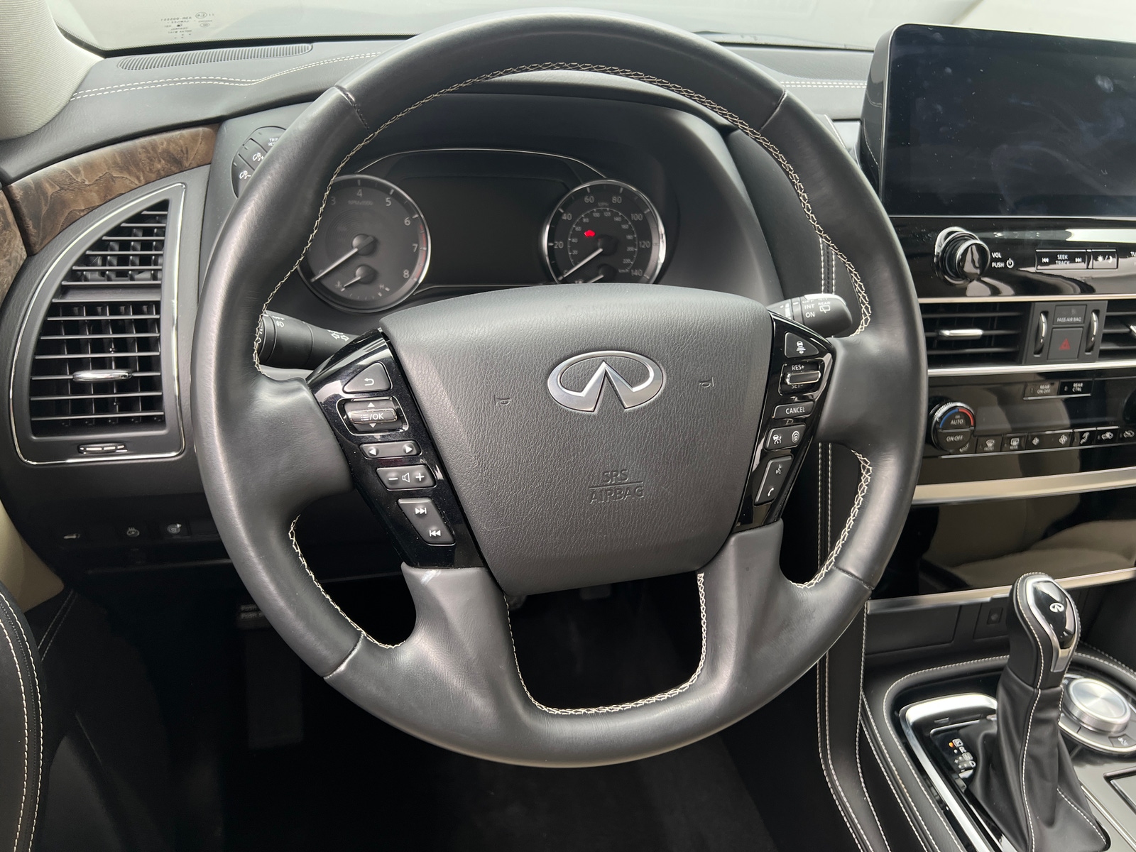 Thumbnail: 2024 INFINITI QX80 - 4