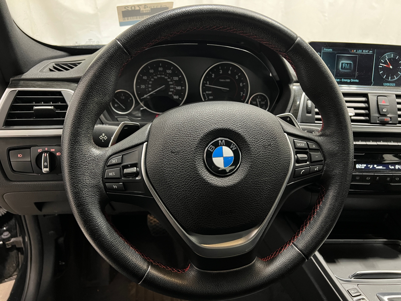 Thumbnail: 2017 BMW 3 Series - 4