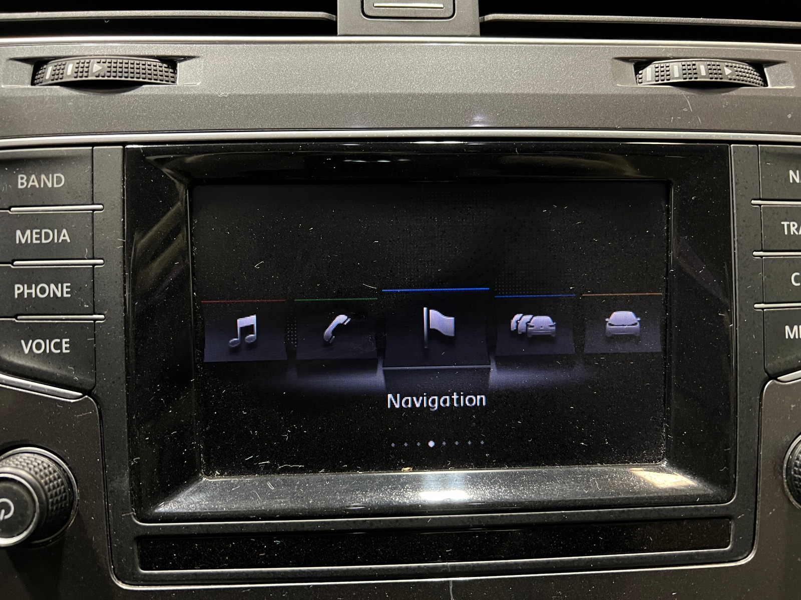 Thumbnail: 2015 Volkswagen e-Golf - 3