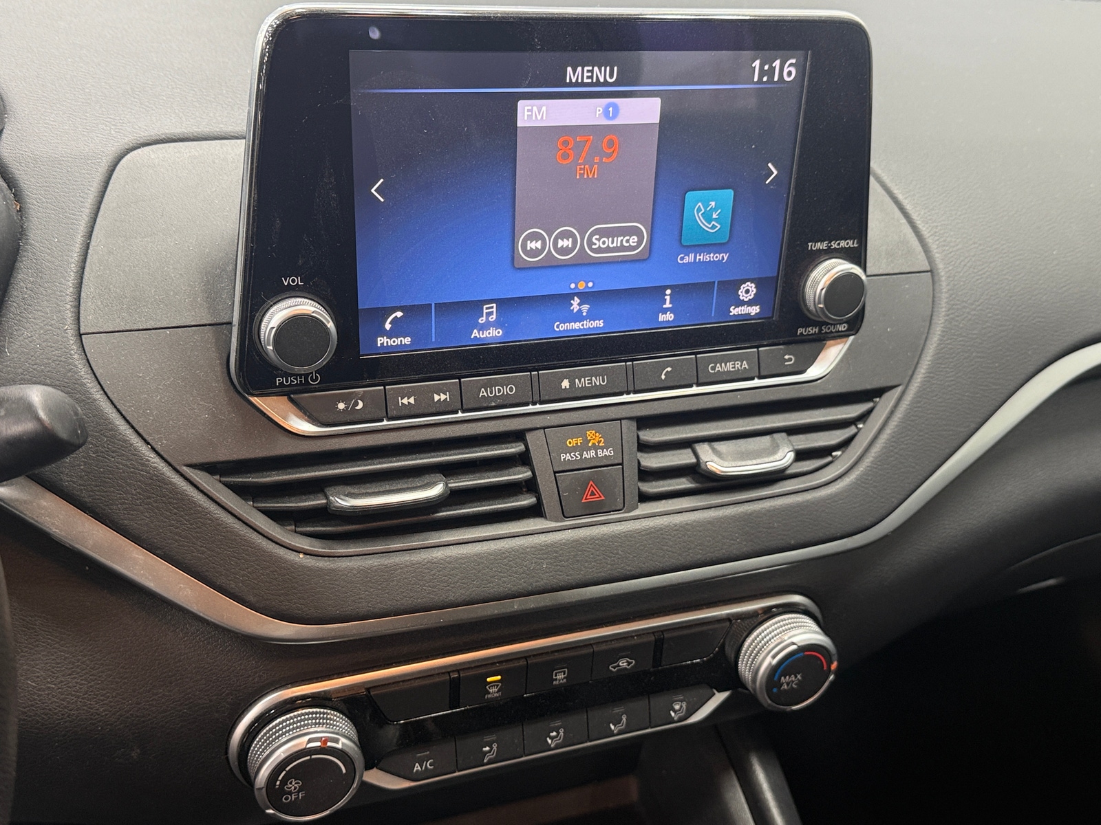 Thumbnail: 2020 Nissan Altima - 4