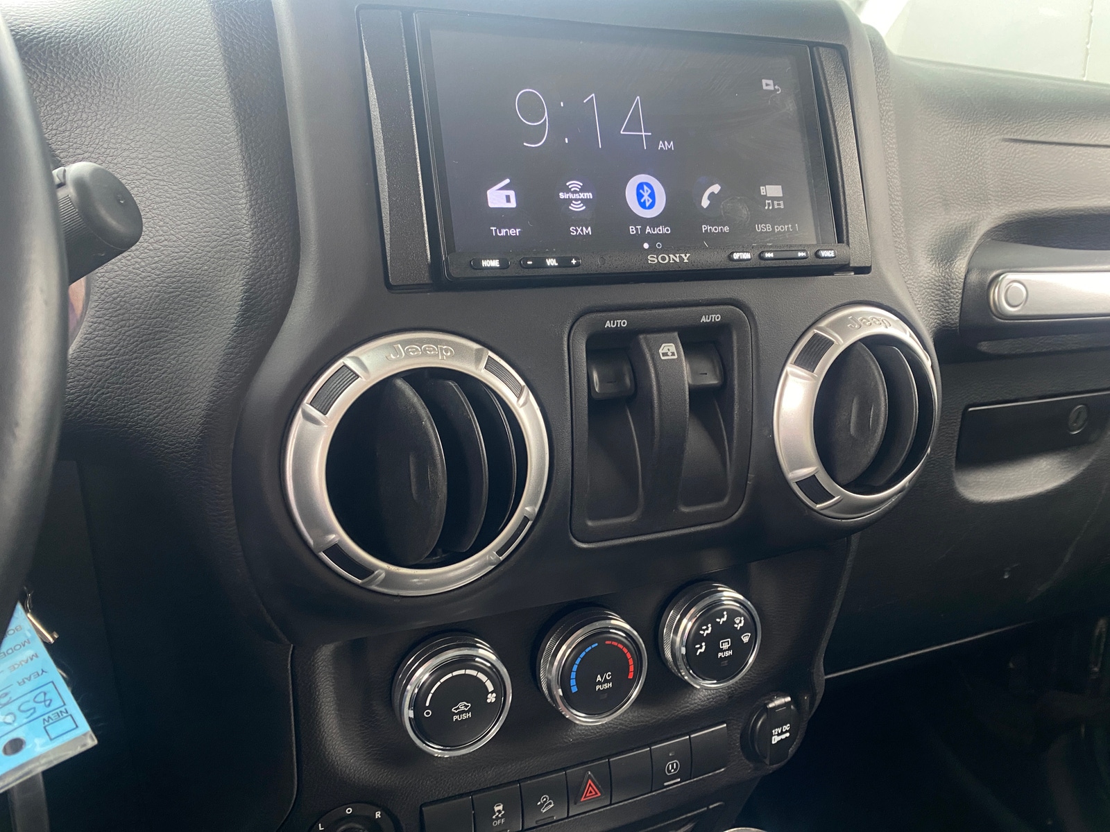 Thumbnail: 2018 Jeep Wrangler - 4