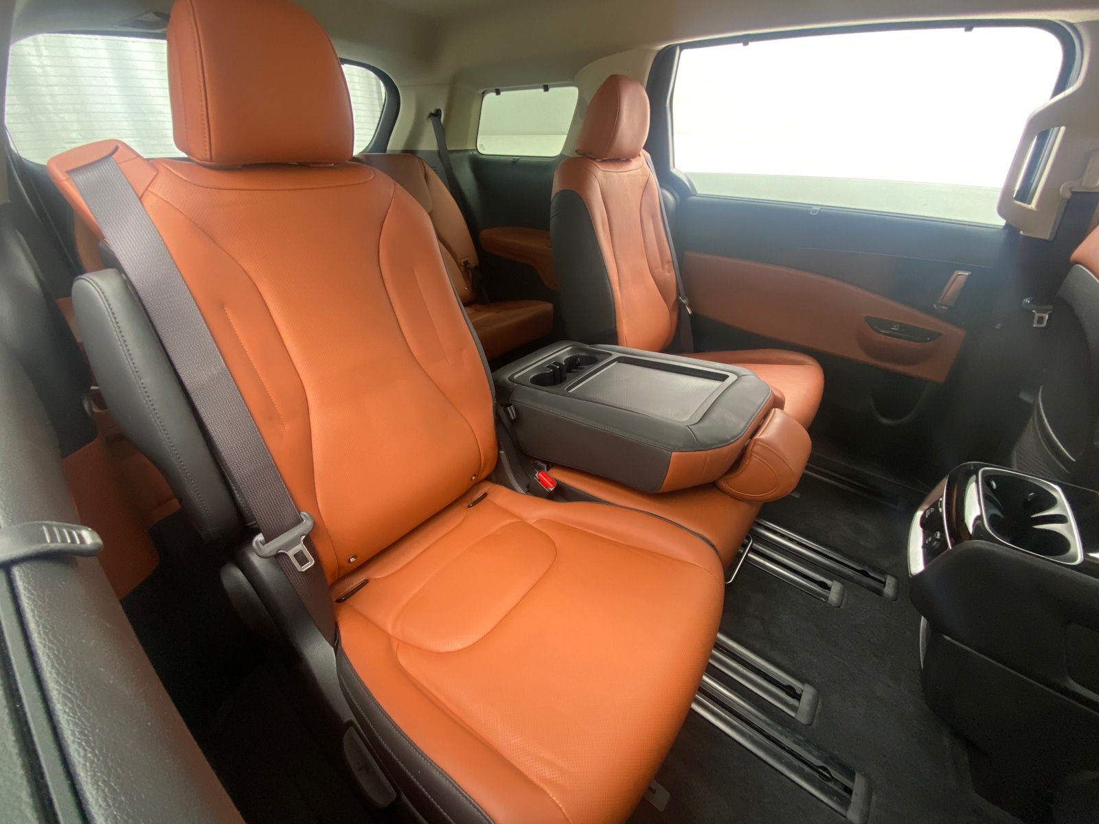 Thumbnail: 2024 Kia Carnival - 5