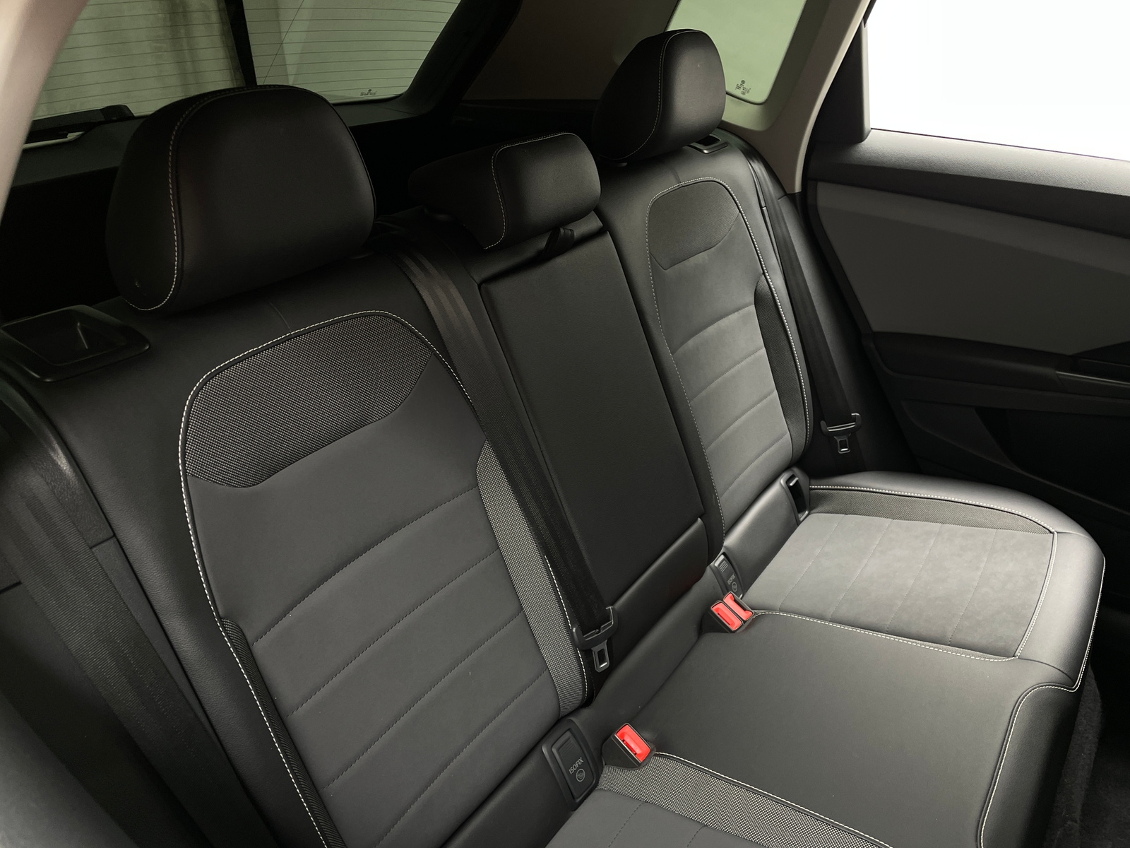 Thumbnail: 2022 Volkswagen Taos - 5