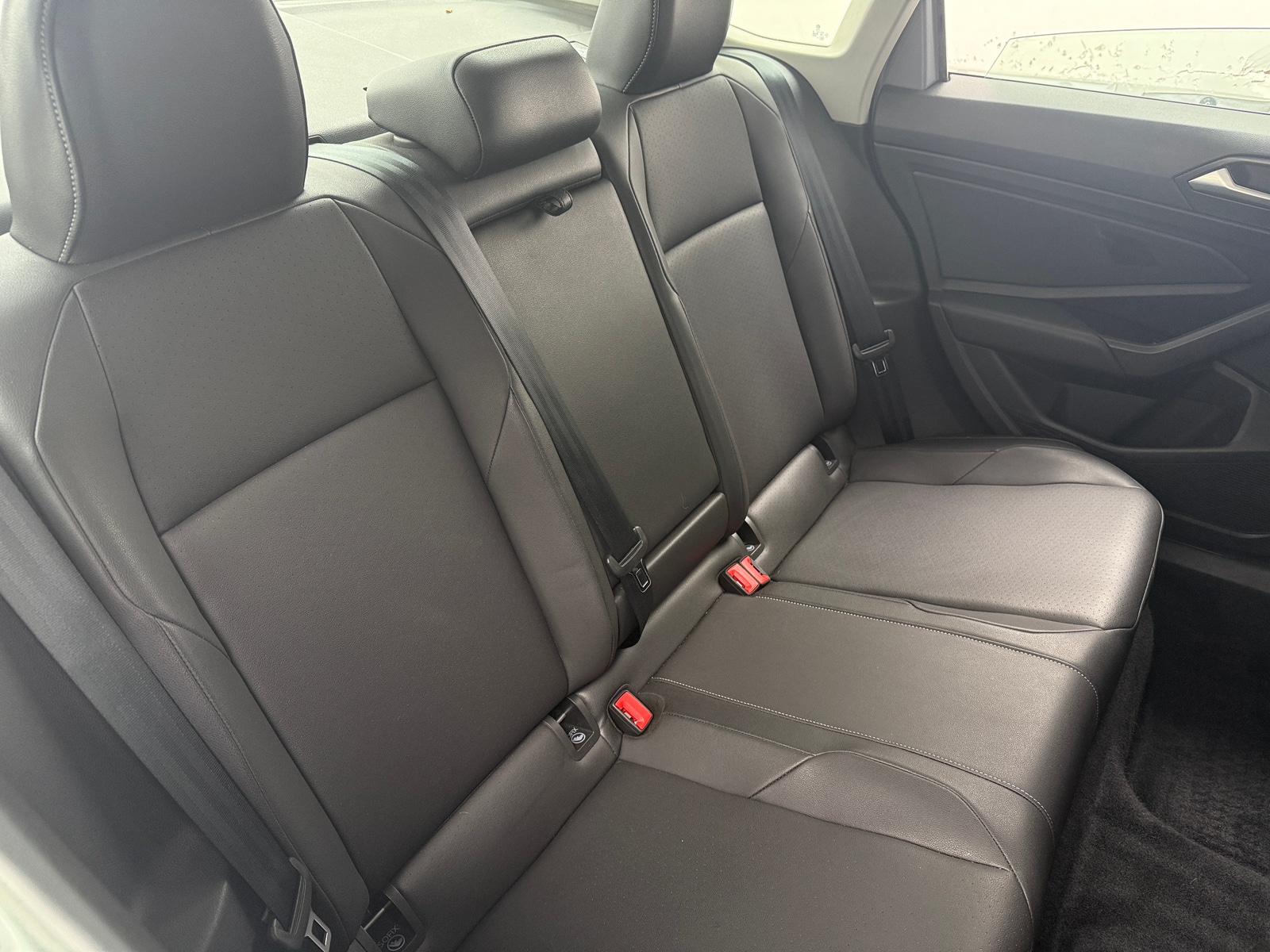 Thumbnail: 2020 Volkswagen Jetta - 5