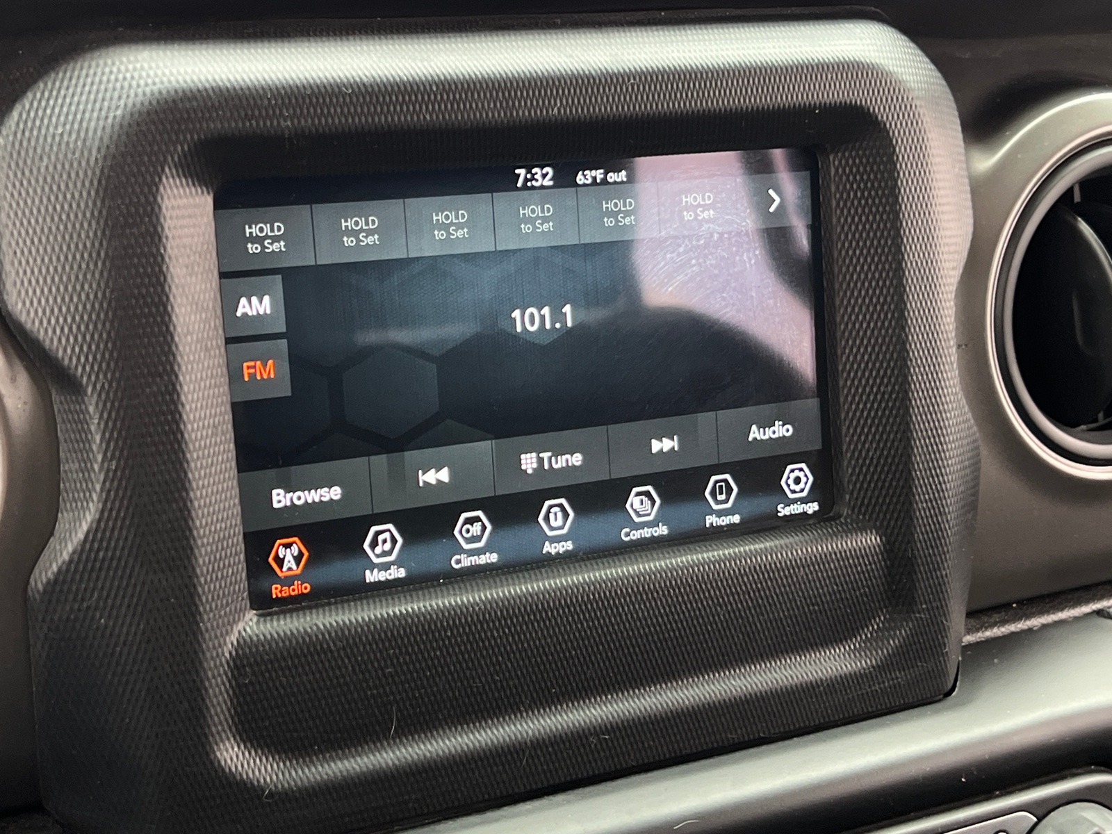 Thumbnail: 2022 Jeep Wrangler - 4