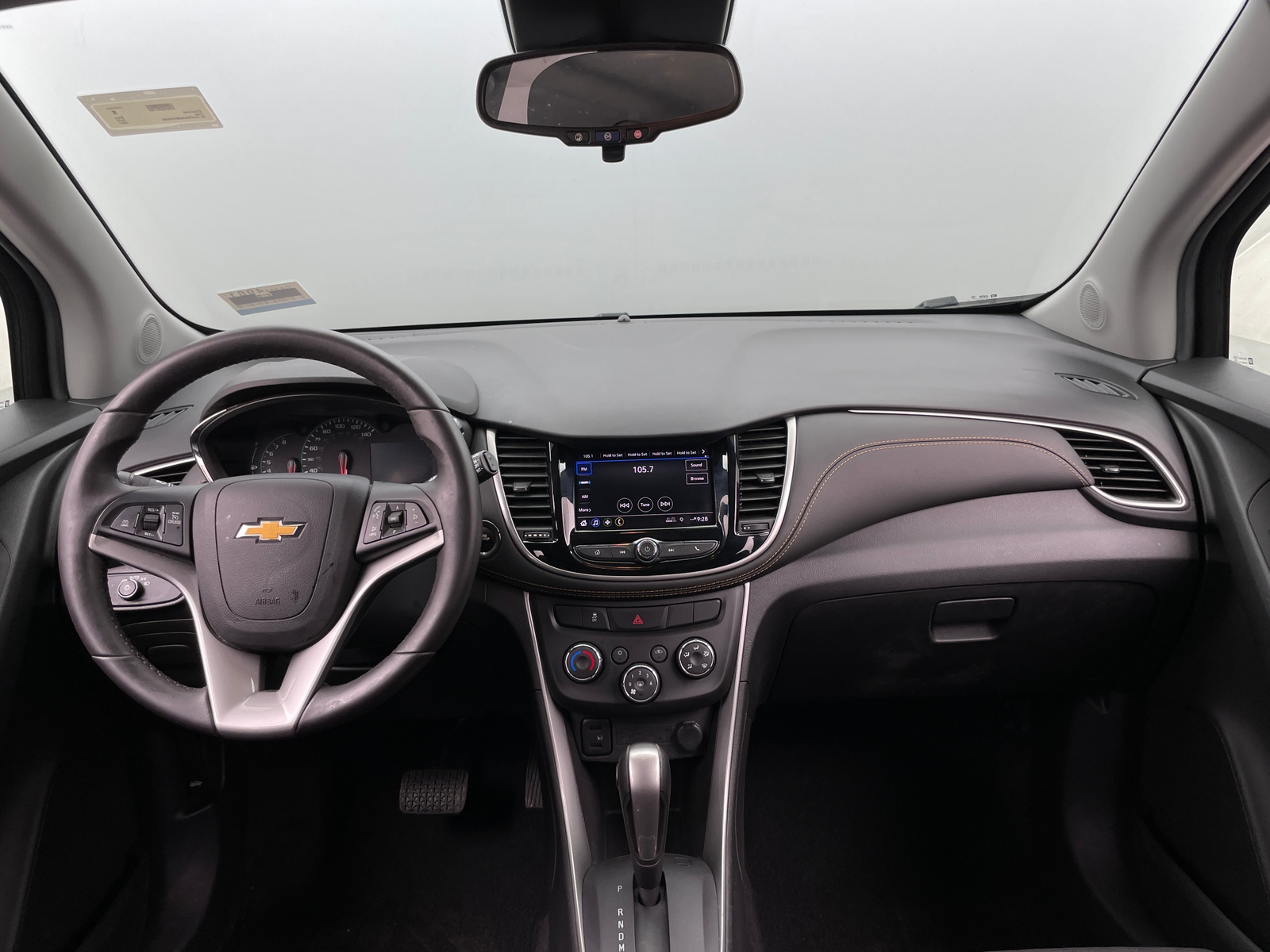 Thumbnail: 2021 Chevrolet Trax - 3