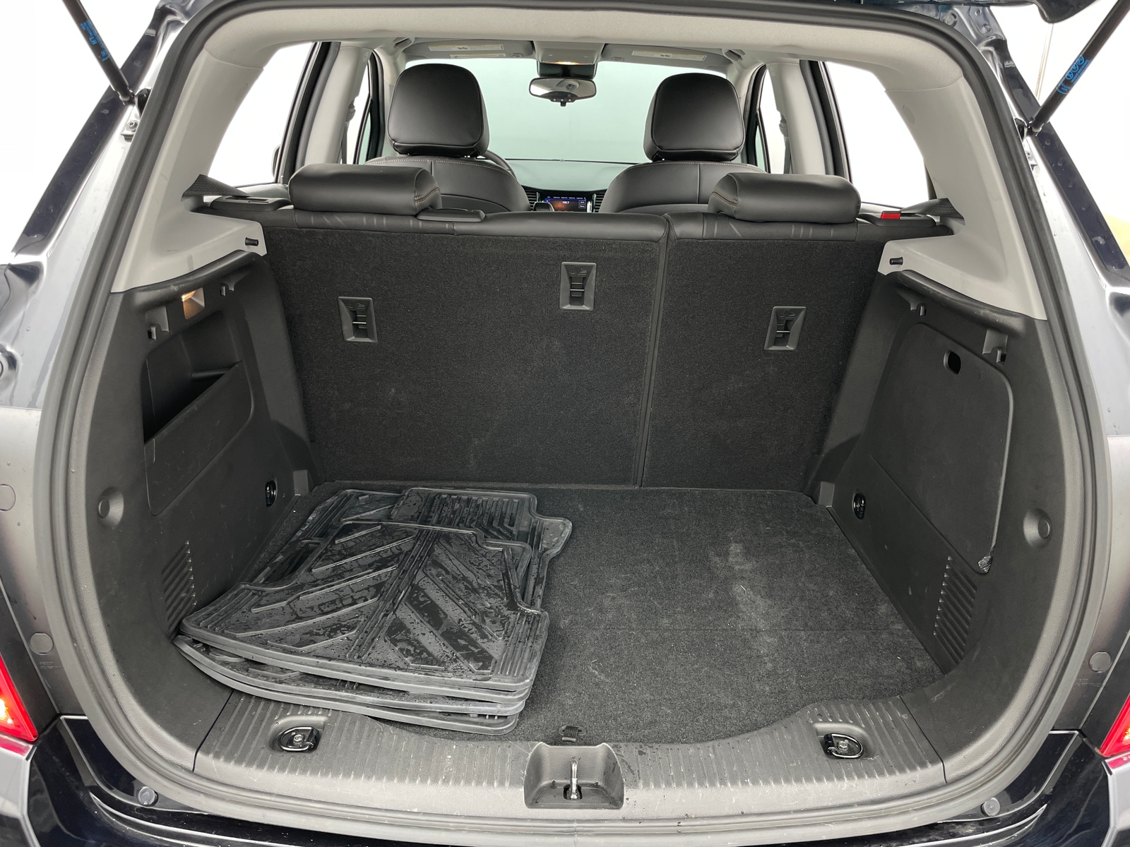 Thumbnail: 2021 Chevrolet Trax - 7