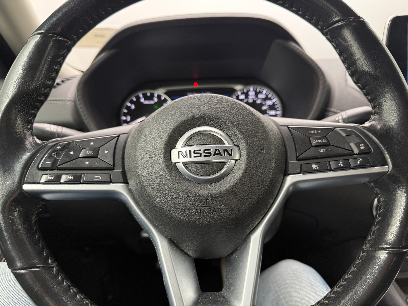 Thumbnail: 2021 Nissan Sentra - 5