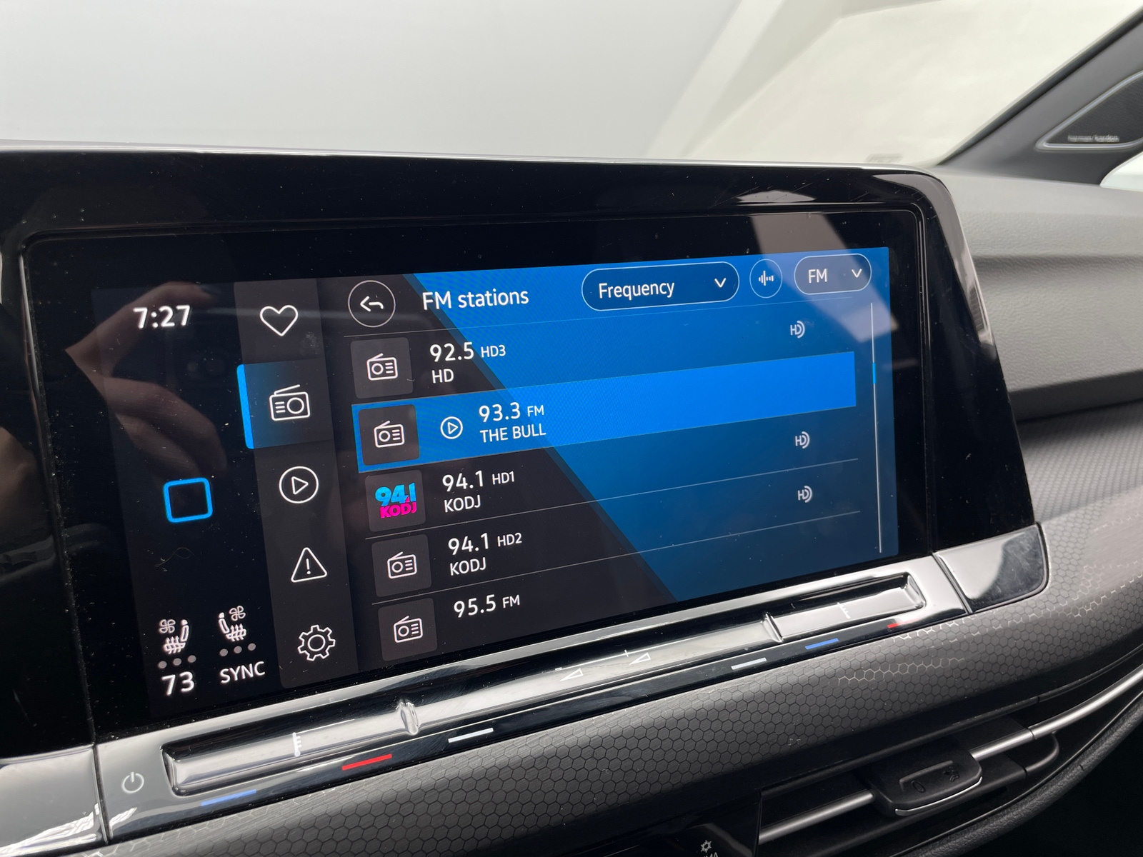 Thumbnail: 2022 Volkswagen Golf - 3