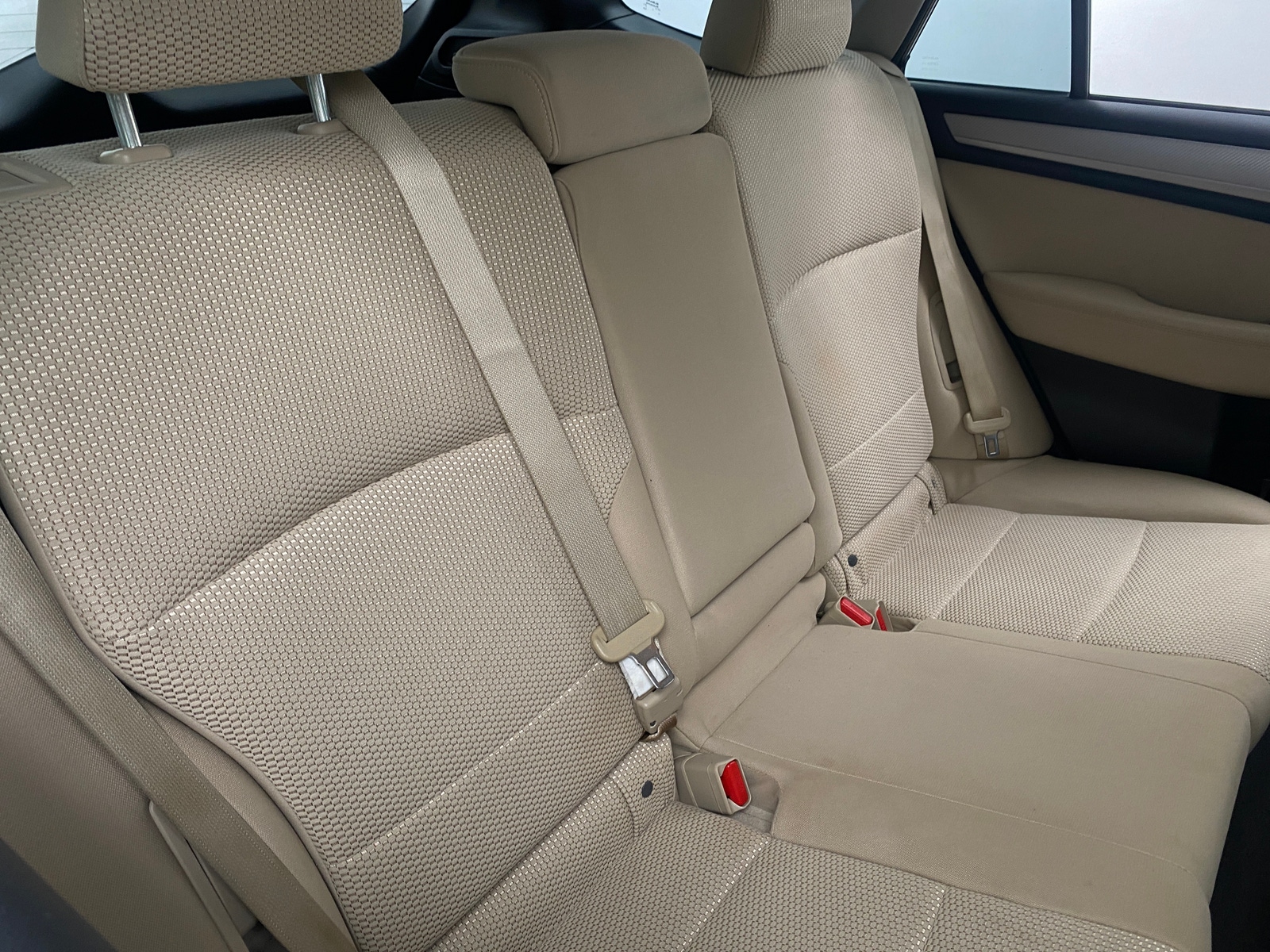 Thumbnail: 2016 Subaru Outback - 6