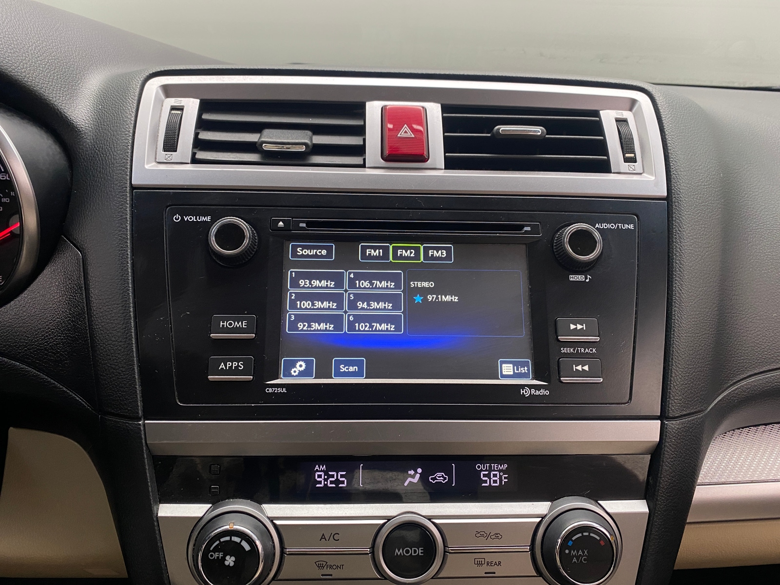 Thumbnail: 2016 Subaru Outback - 4