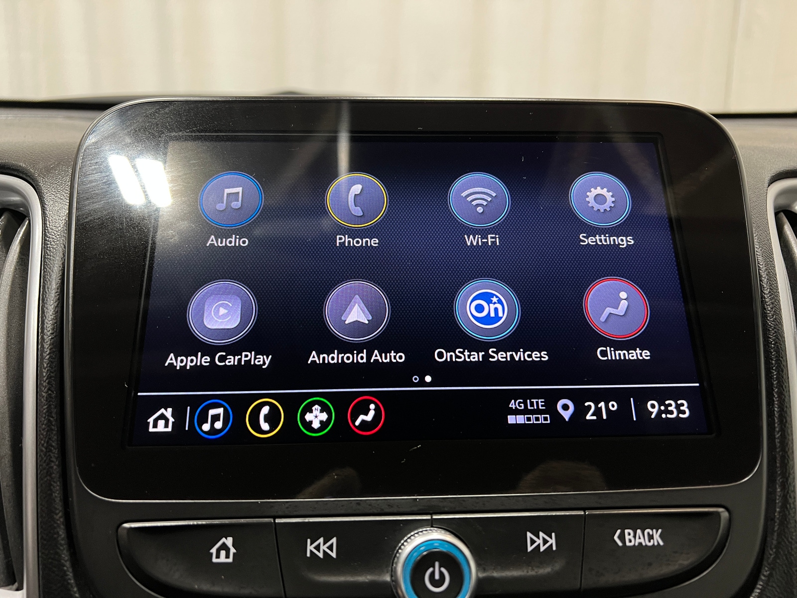 Thumbnail: 2024 Chevrolet Malibu - 4